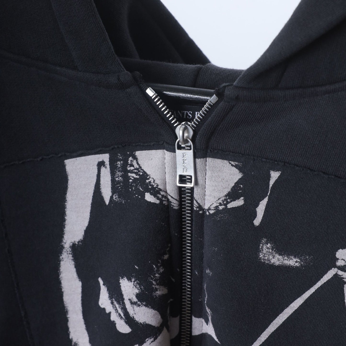 ENFANTS RICHES DEPRIMES ASPHYXIATION ASSEMBLAGE HOODIE XL