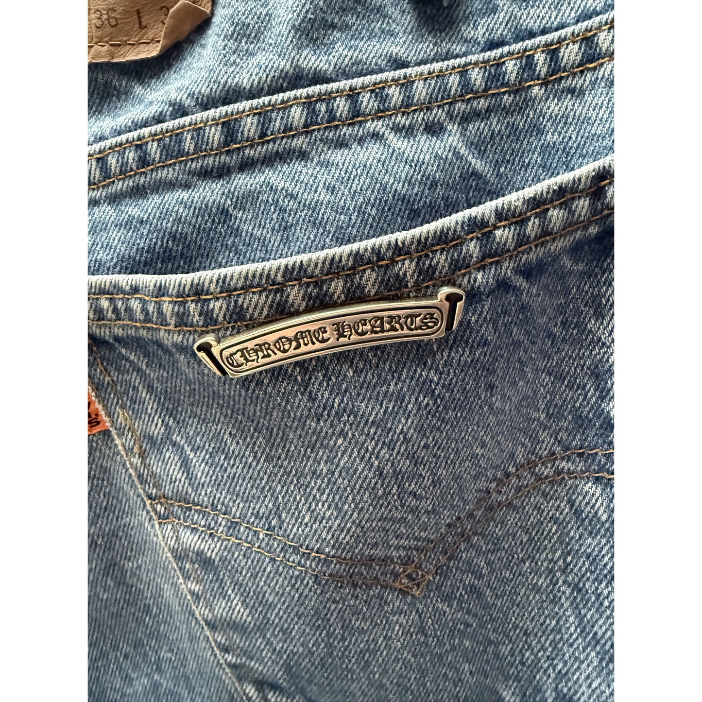 CHROME HEARTS LIGHT WASH LEVI'S CROSS PATCH DENIM SIZE 34 HEMMED