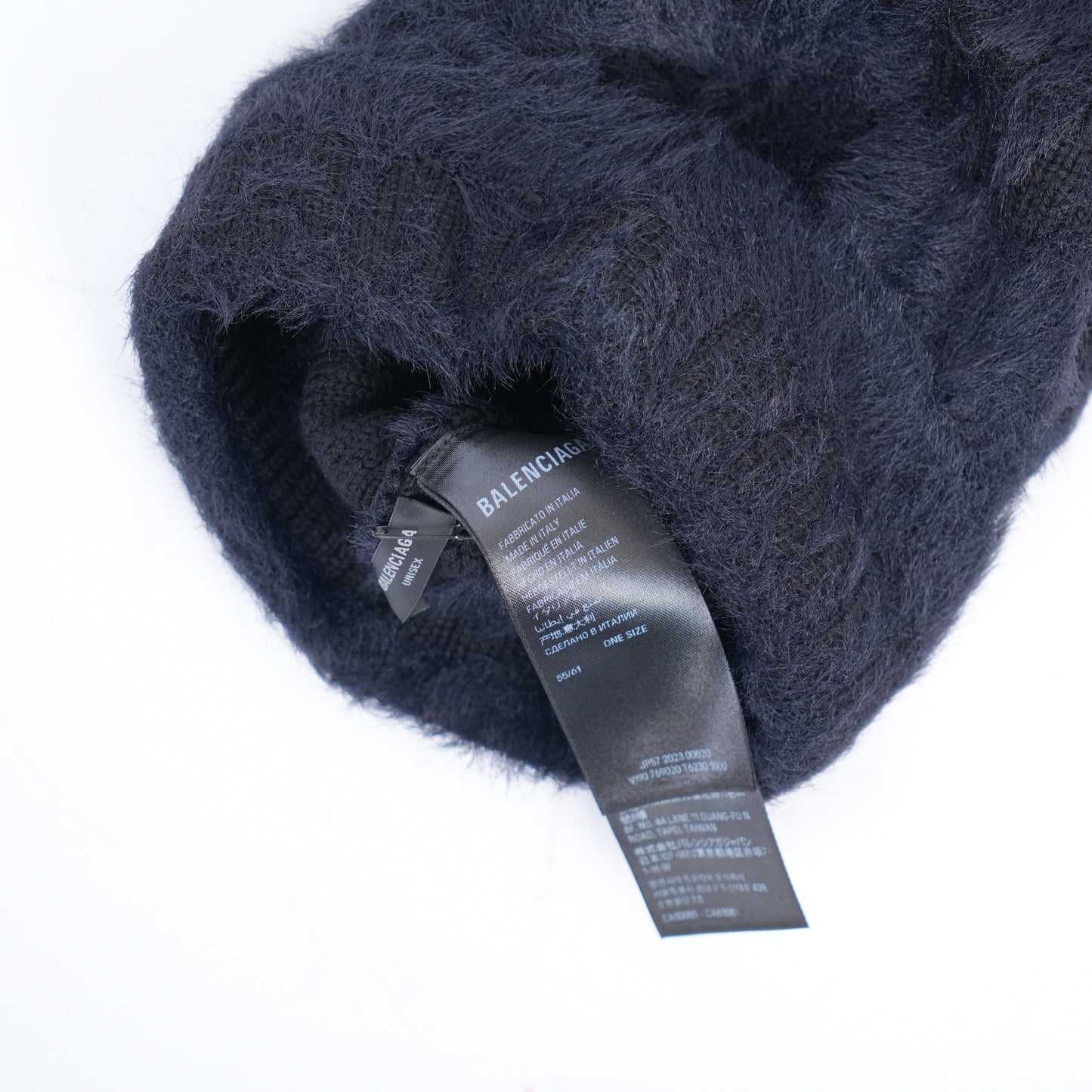 BALENCIAGA FLUFFY BEANIE