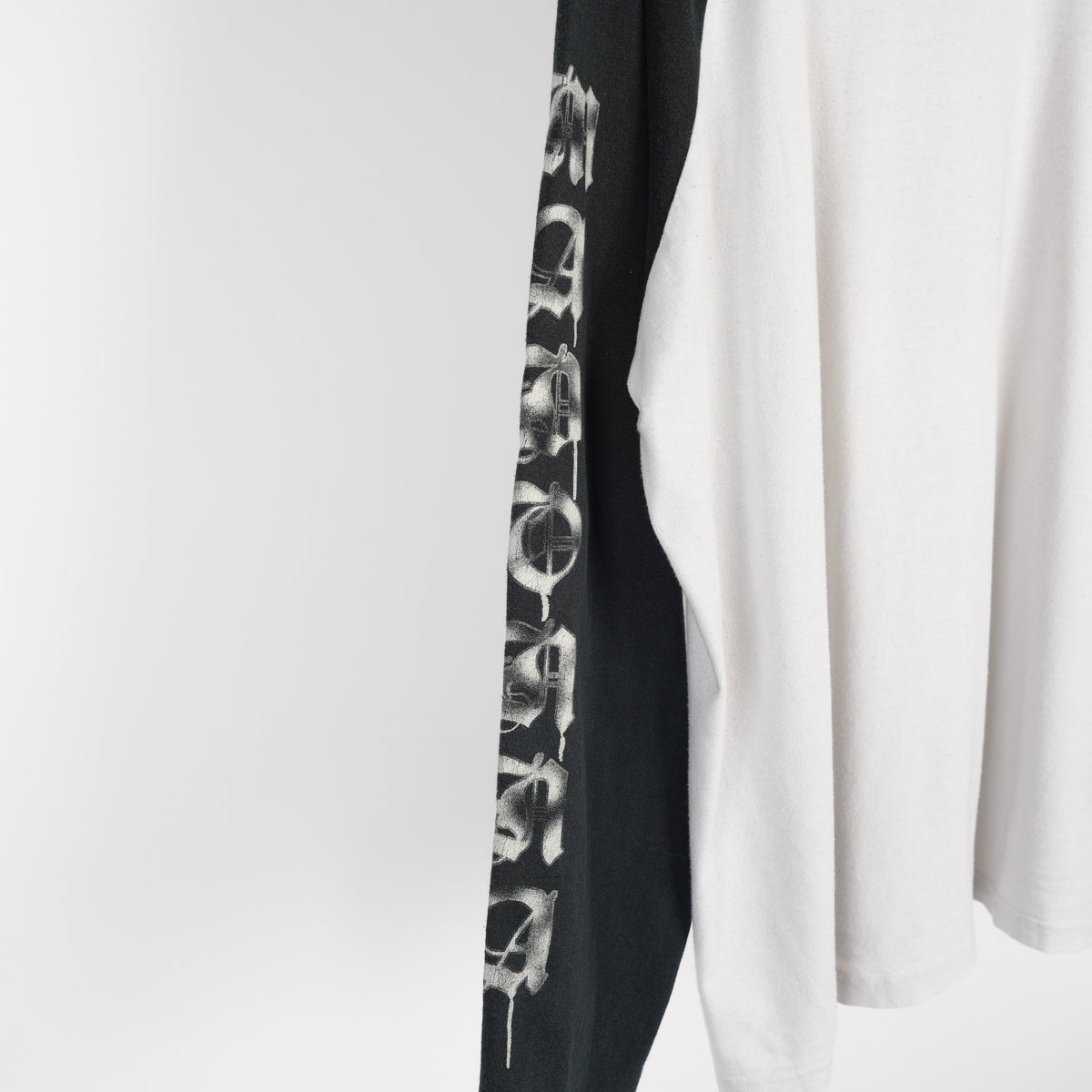 VINTAGE 2004 MADONNA BASEBALL LONG SLEEVE