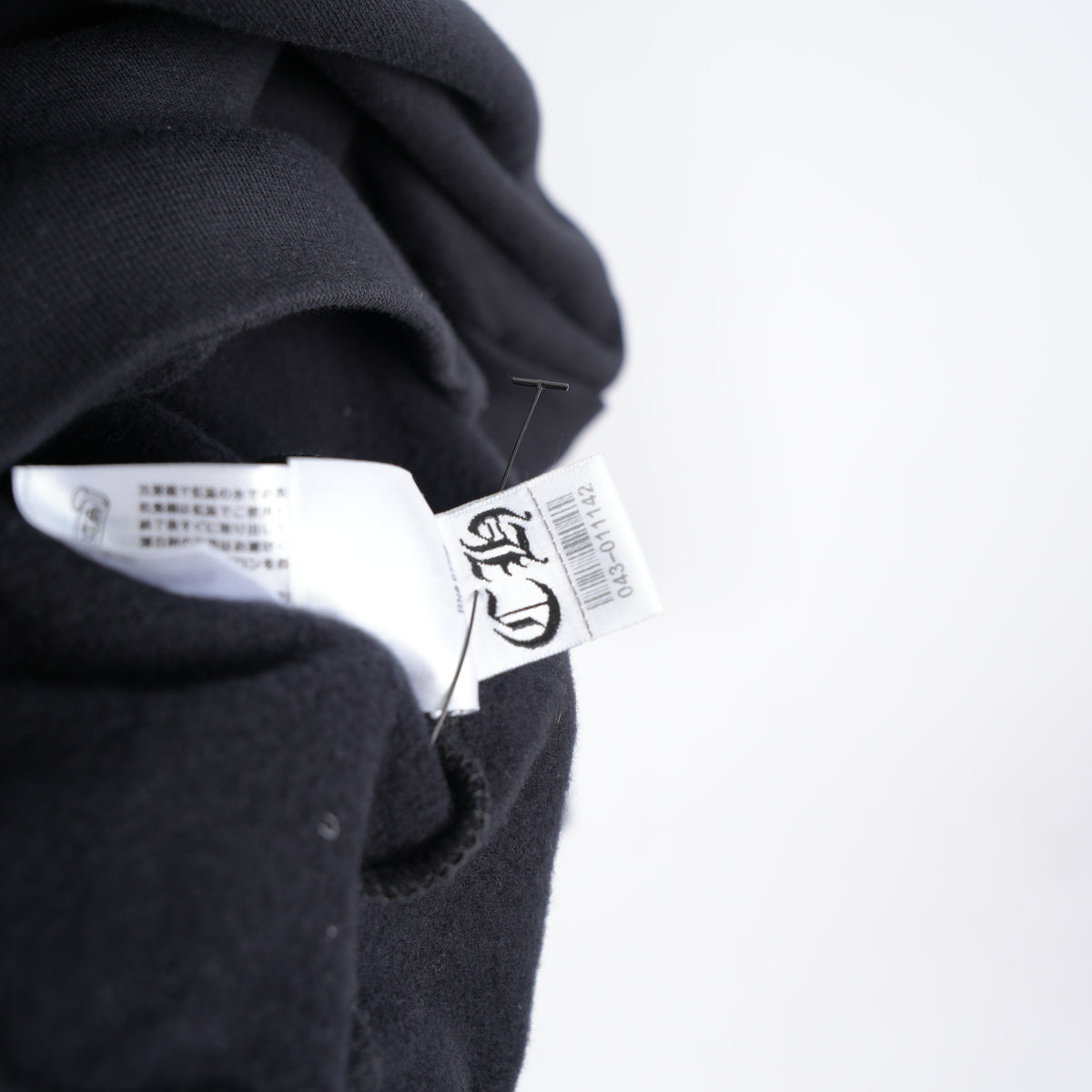CHROME HEARTS SCROLL LOGO PULLOVER HOODIE