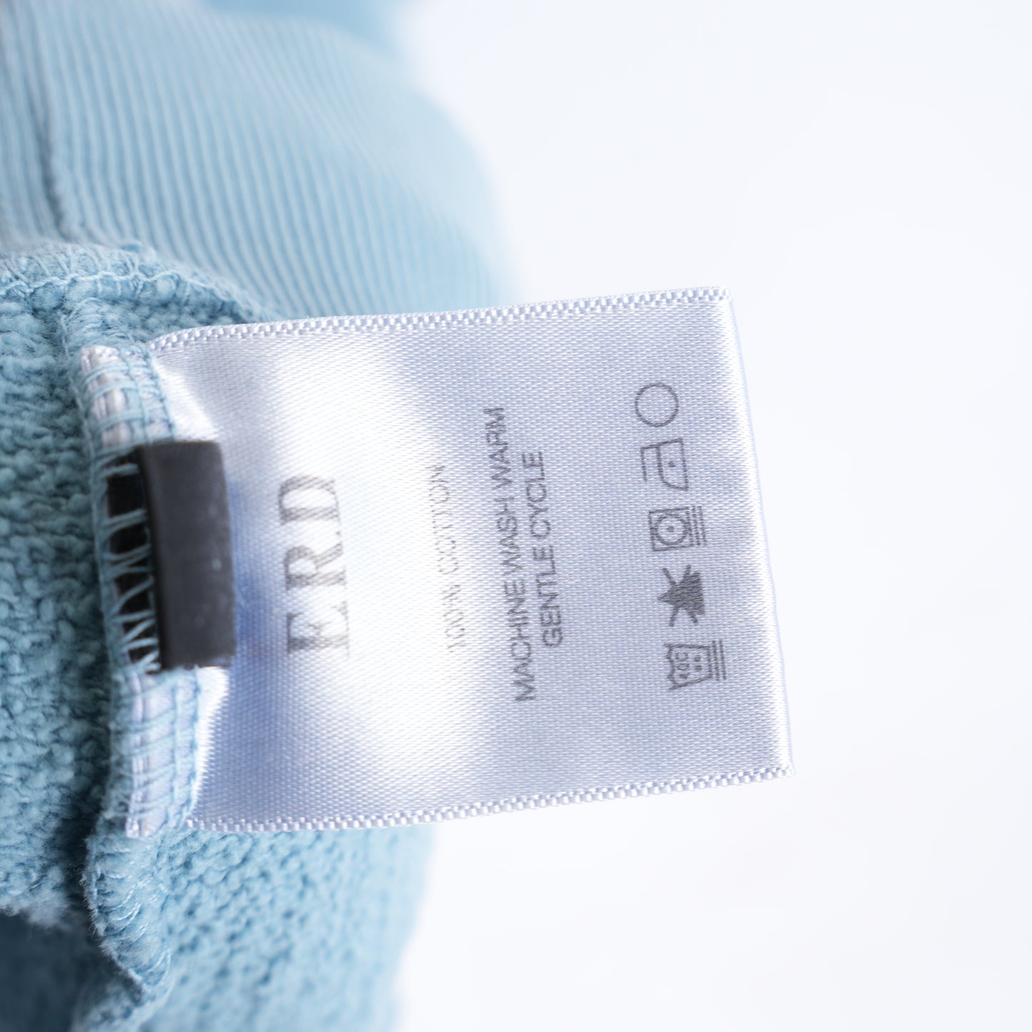 ERD REMINISCING SWEATER