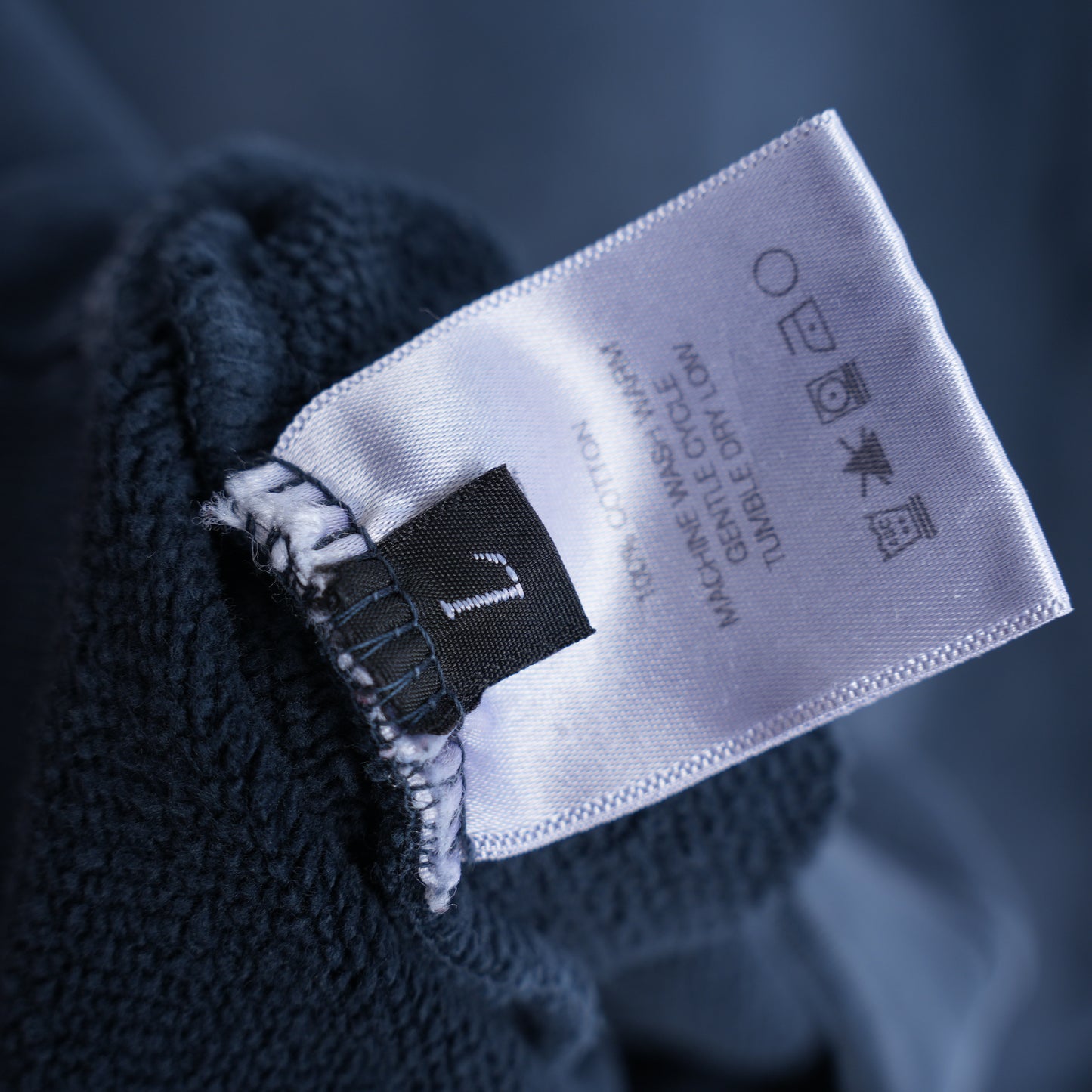 ERD NAVY LOGO HOODIE