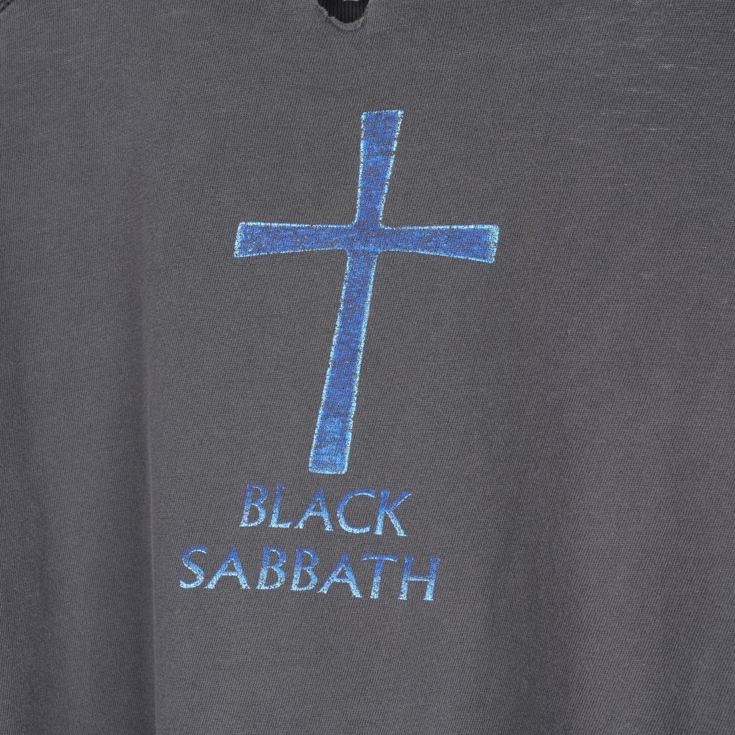 VINTAGE FADED BLACK SABBATH CROSS TEE