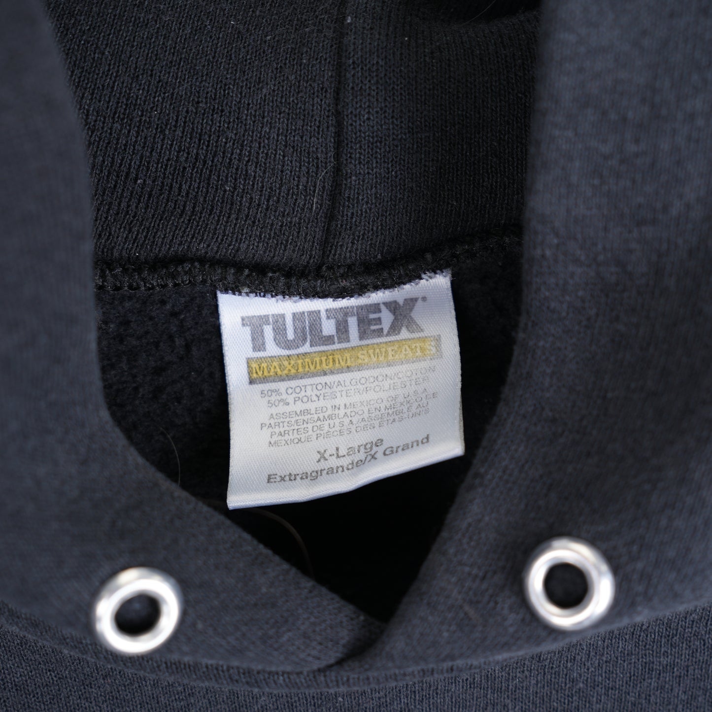 VINTAGE MISFITS SKULL HOODIE