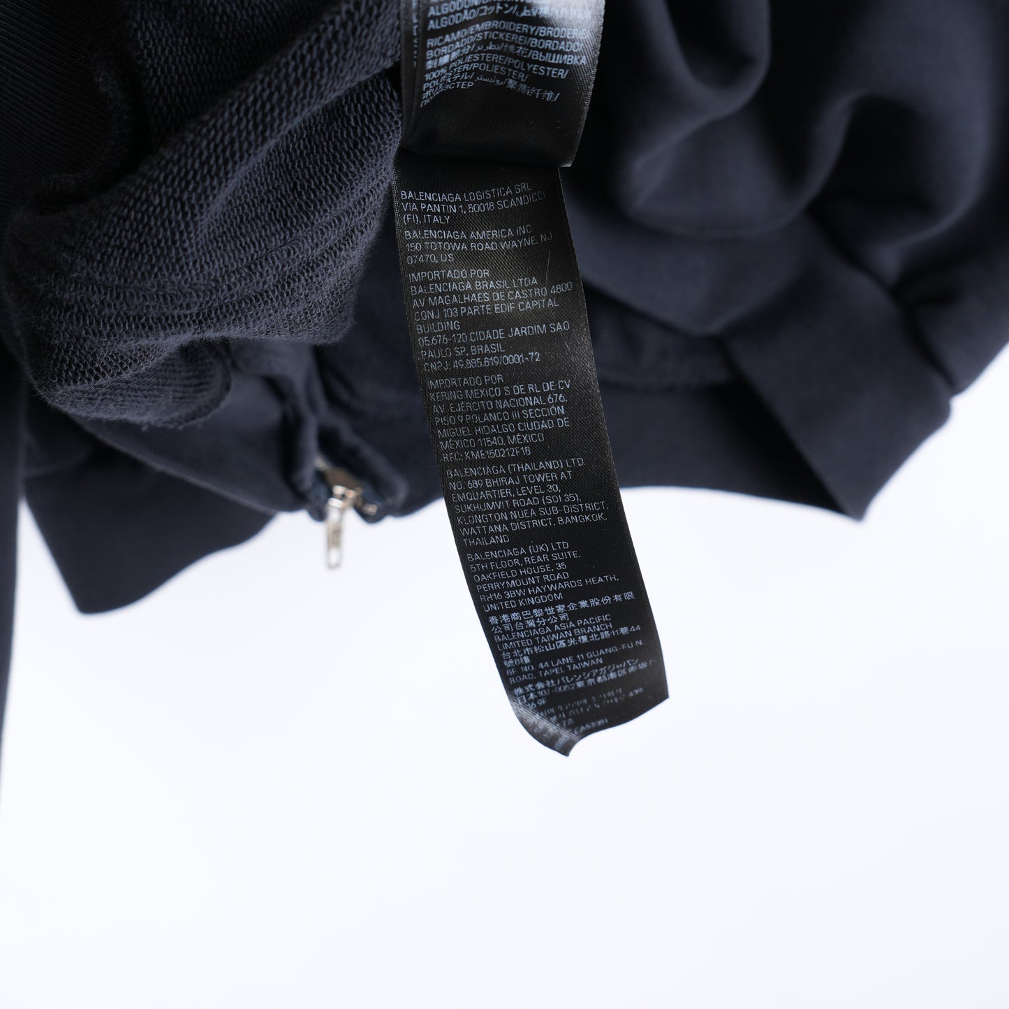 BALENCIAGA SCARF HOODIE BLACK