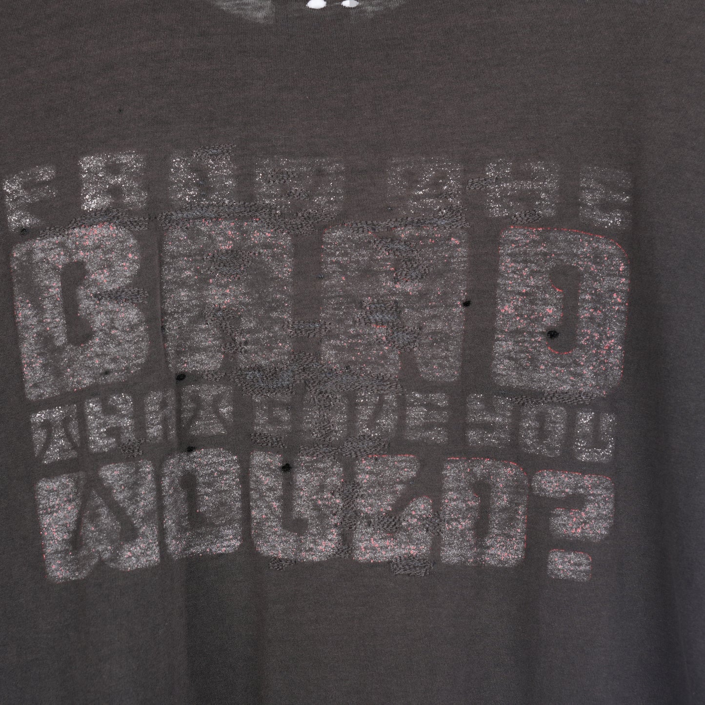 VINTAGE 1992 THRASHED ALICE IN CHAINS TEE