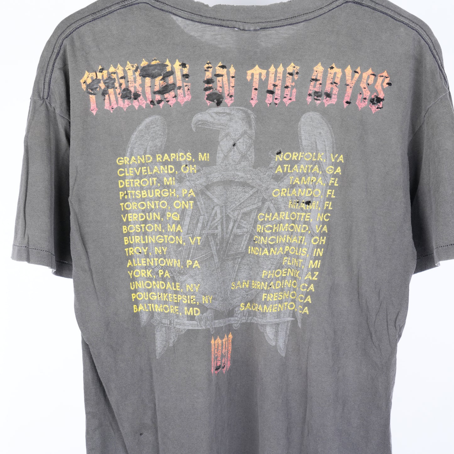 VINTAGE FADED THRASHED SLAYER CROSS SKULL TEE
