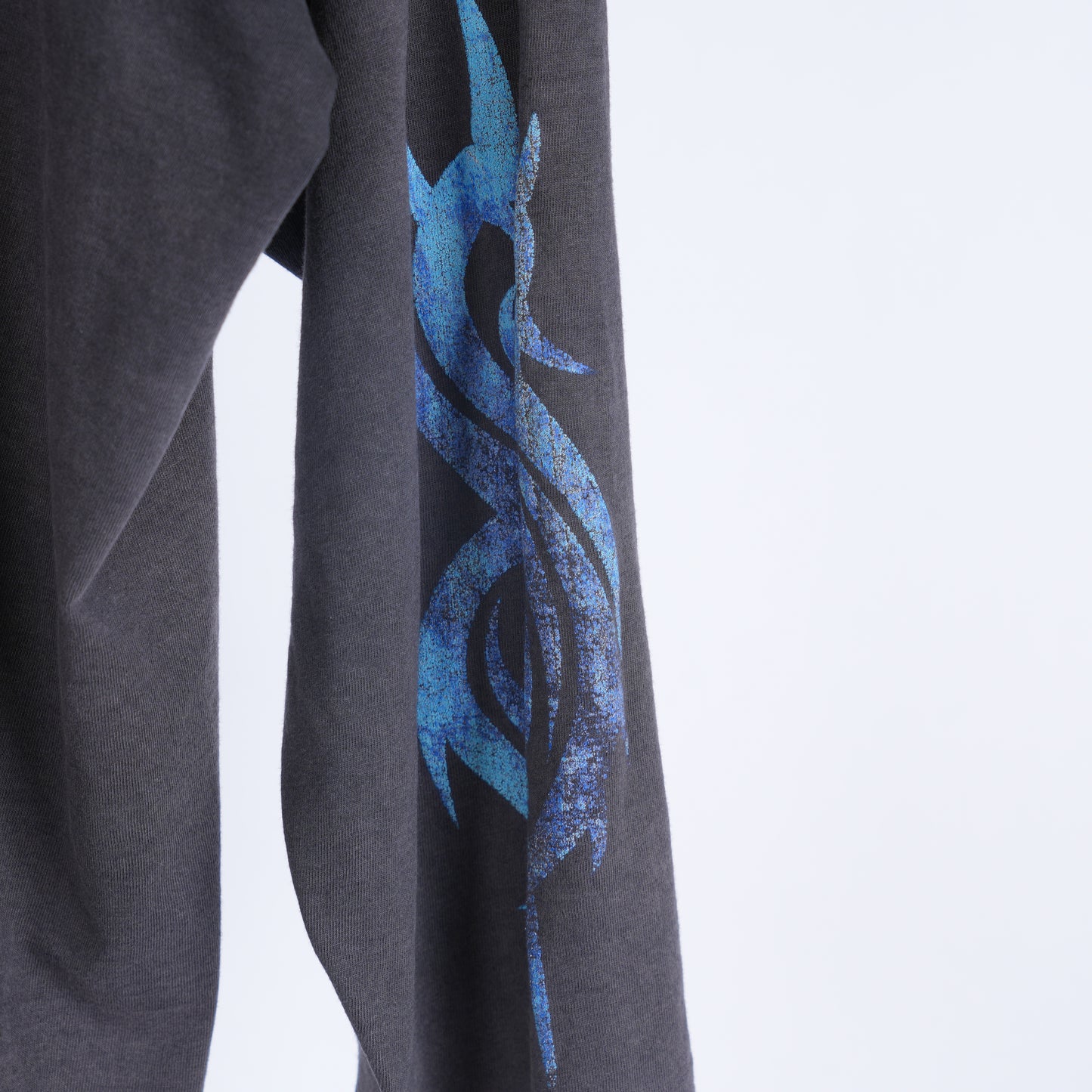 VINTAGE THRASHED SLIP KNOT LONG SLEEVE