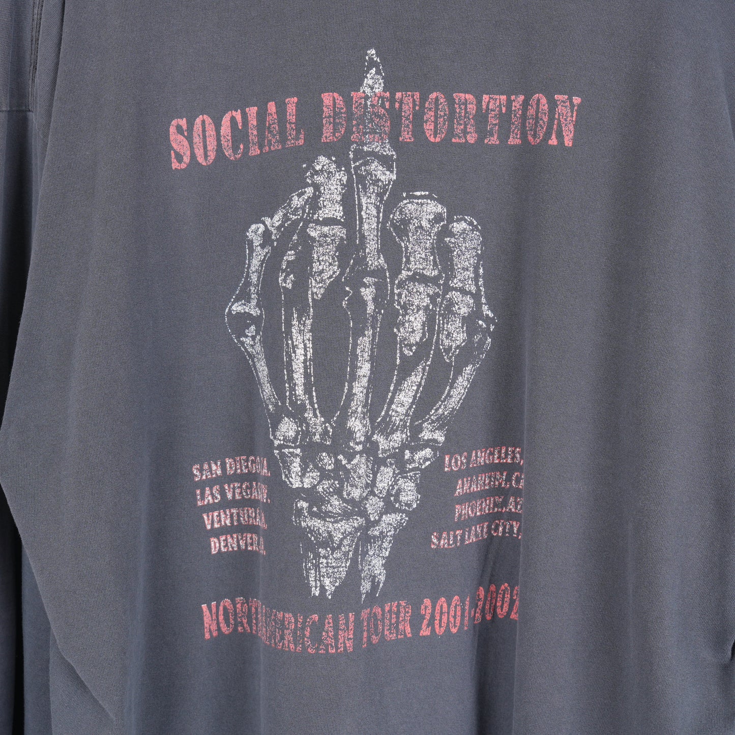 VINTAGE SOCIAL DISTORTION SKELETON 90'S LONG SLEEVE TEE