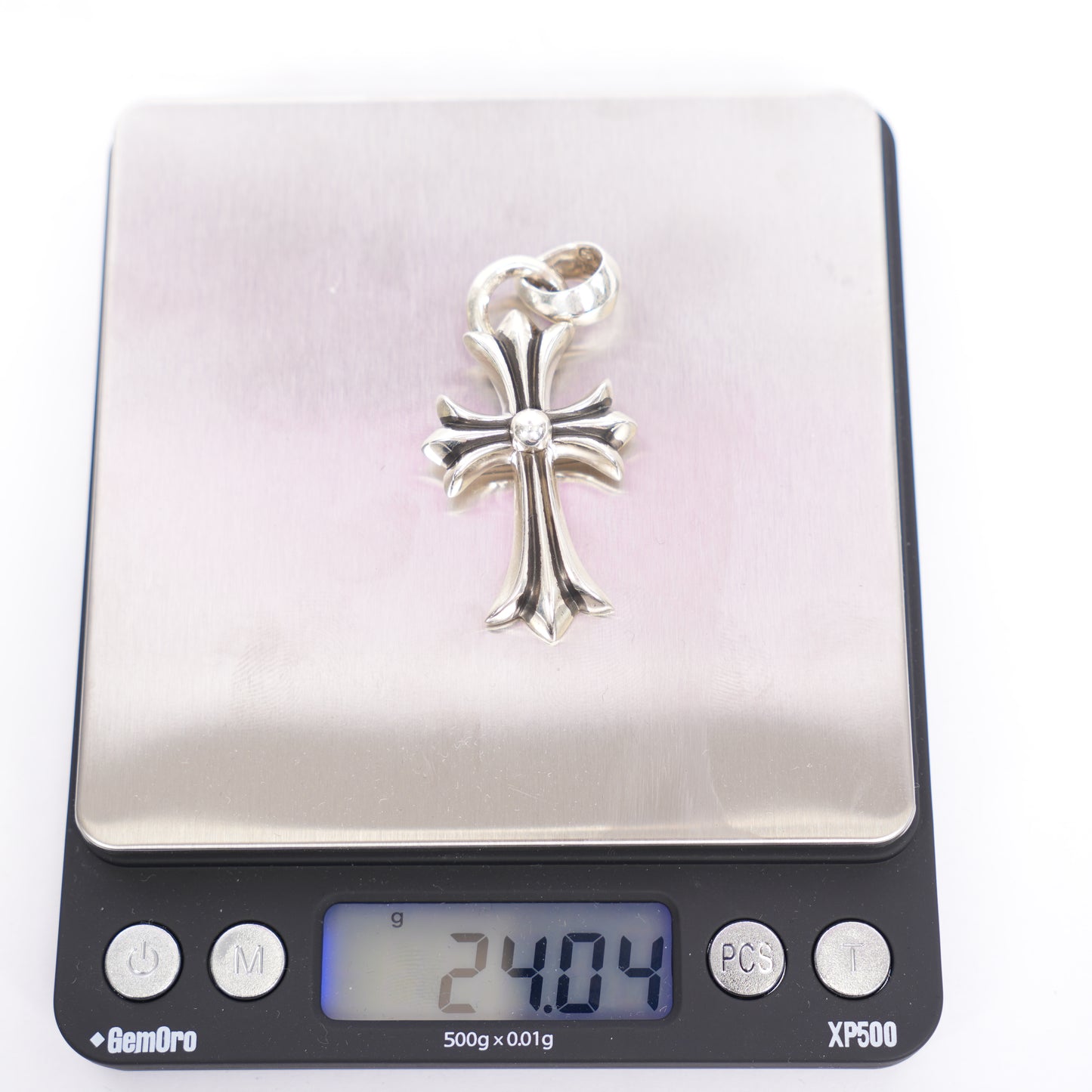 CHROME HEARTS LARGE CROSS WITH BALE PENDANT