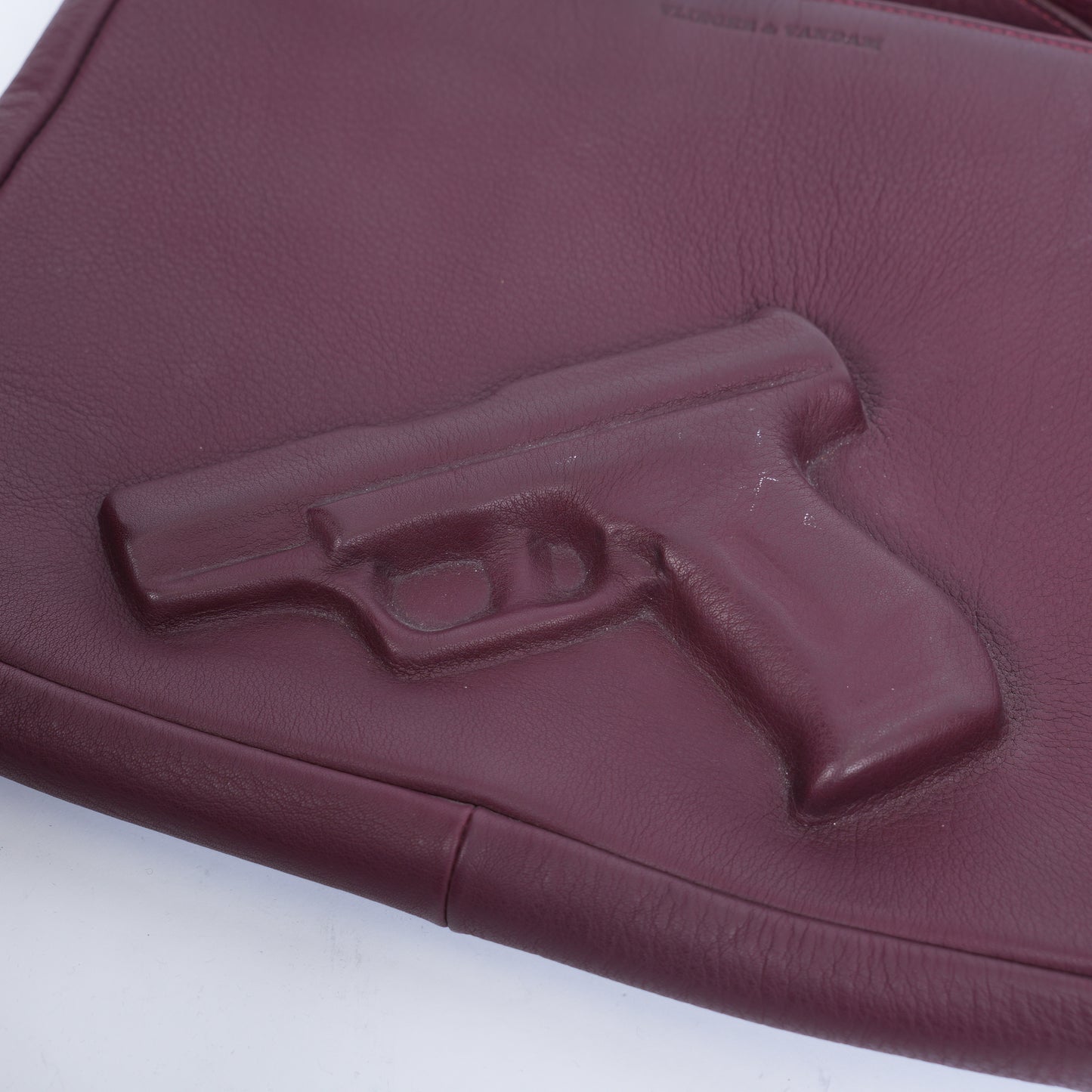 GUN MOTIF LAPTOP BAG