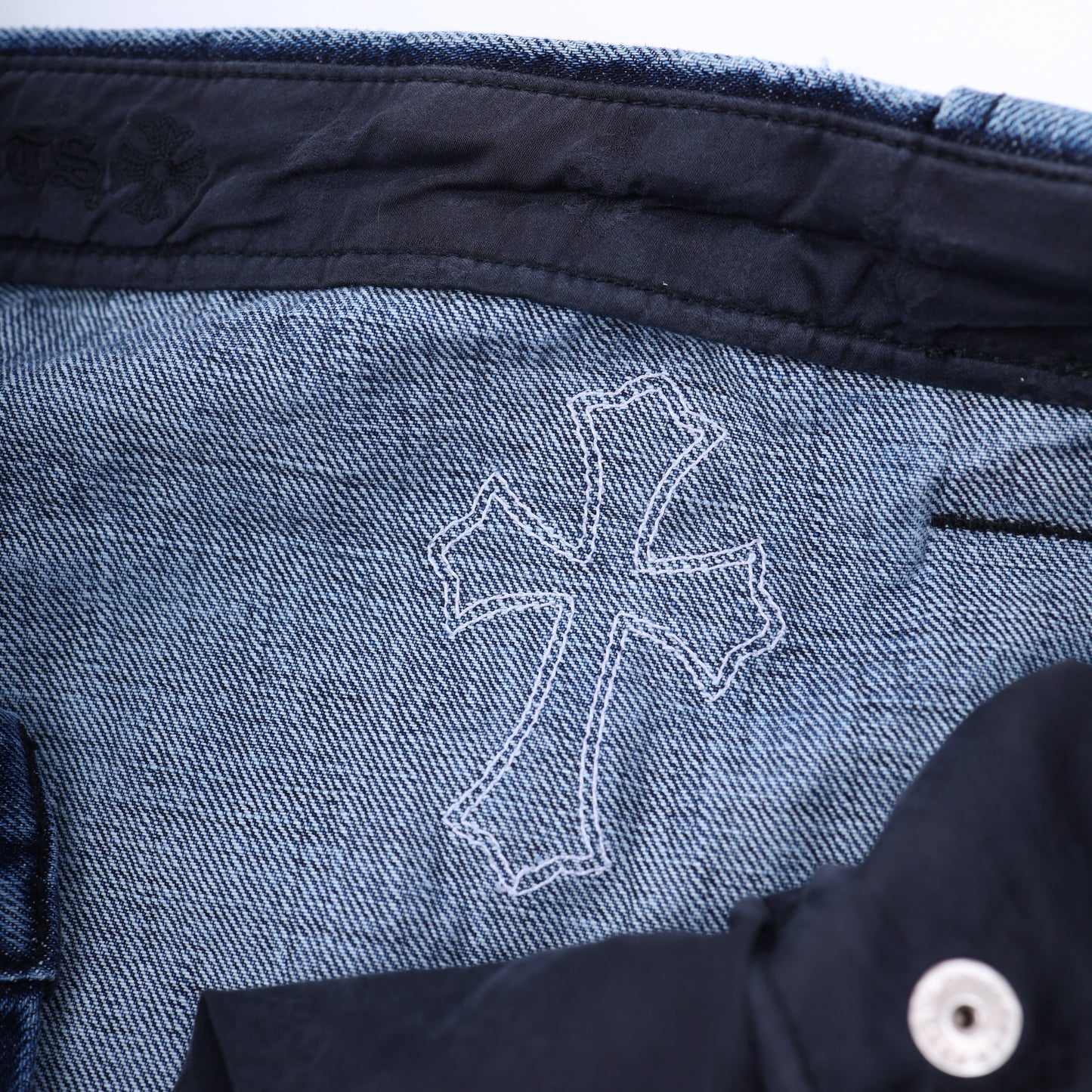 CHROME HEARTS WHITE PATCH CARPENTER BLUE DENIM