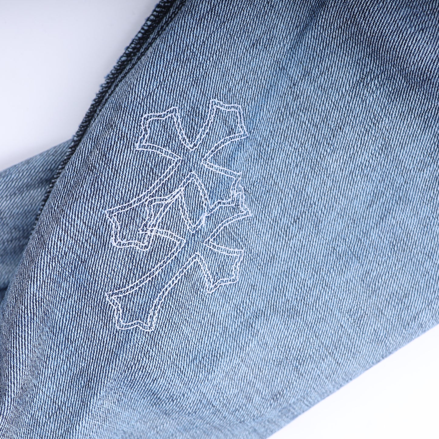 CHROME HEARTS WHITE PATCH CARPENTER BLUE DENIM