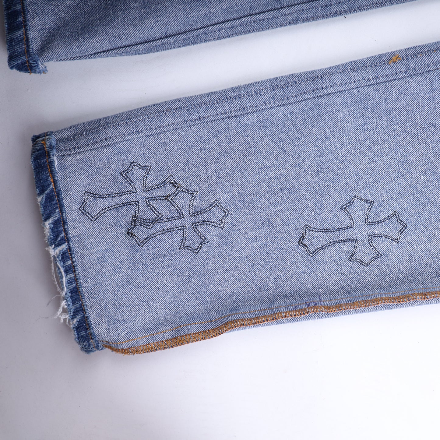 ORANGE TAB 505 LIGHT WASH CROSS PATCH DENIM