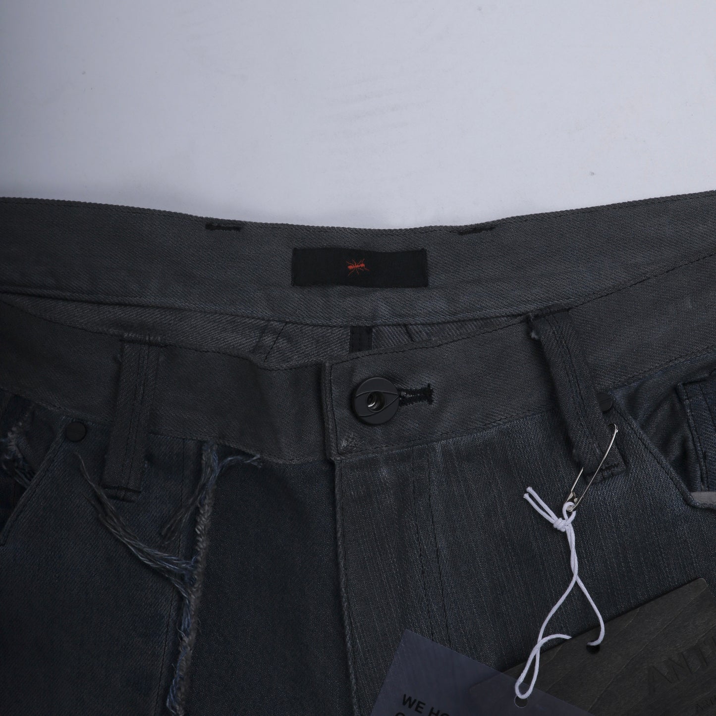 ANT/ANTI DENIM