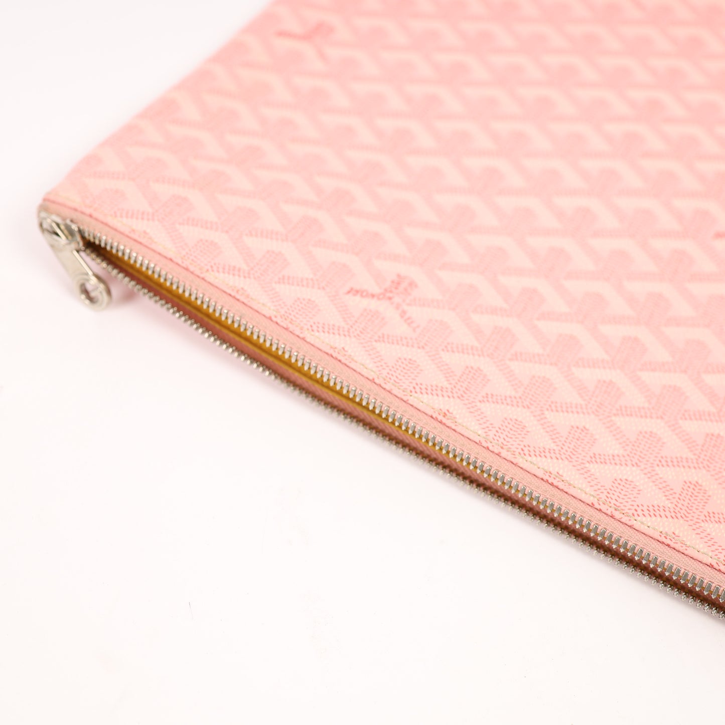 GOYARD PINK SENAT POUCH