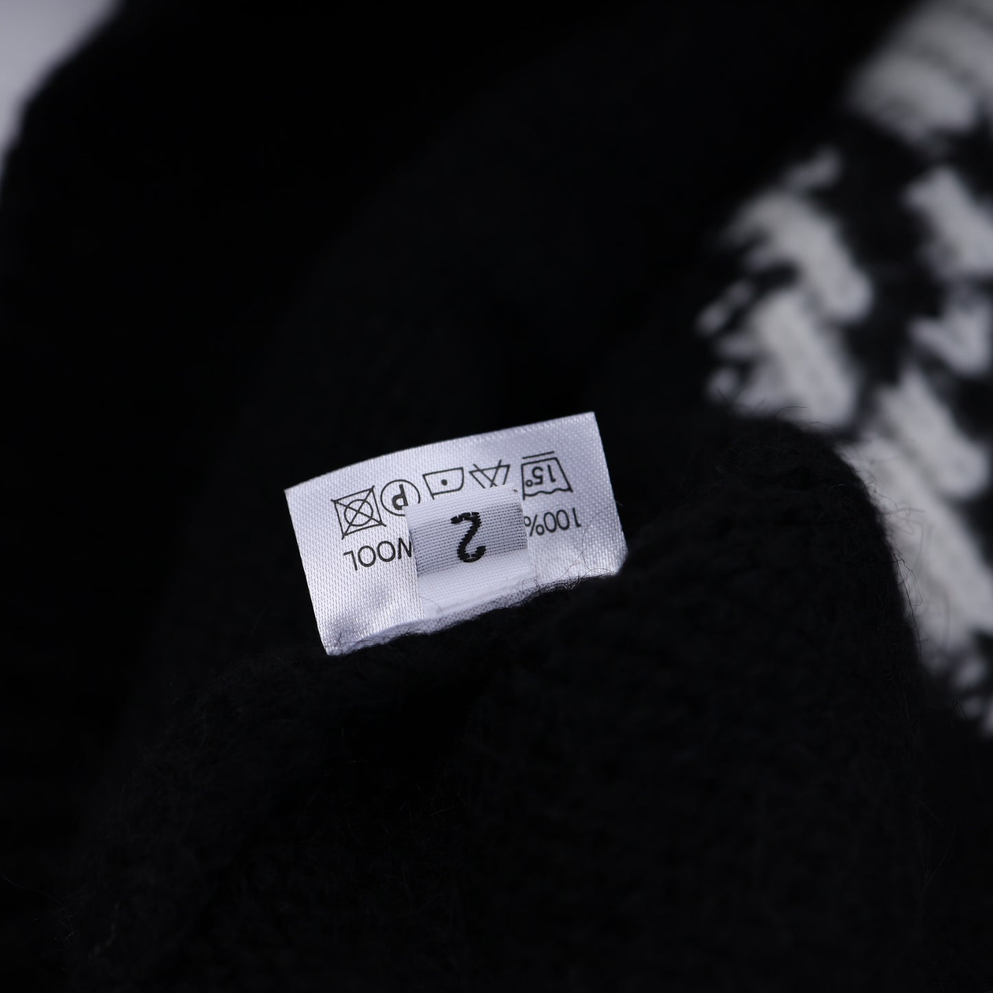 CLUB KISS MOHAIR KNIT CREWNECK