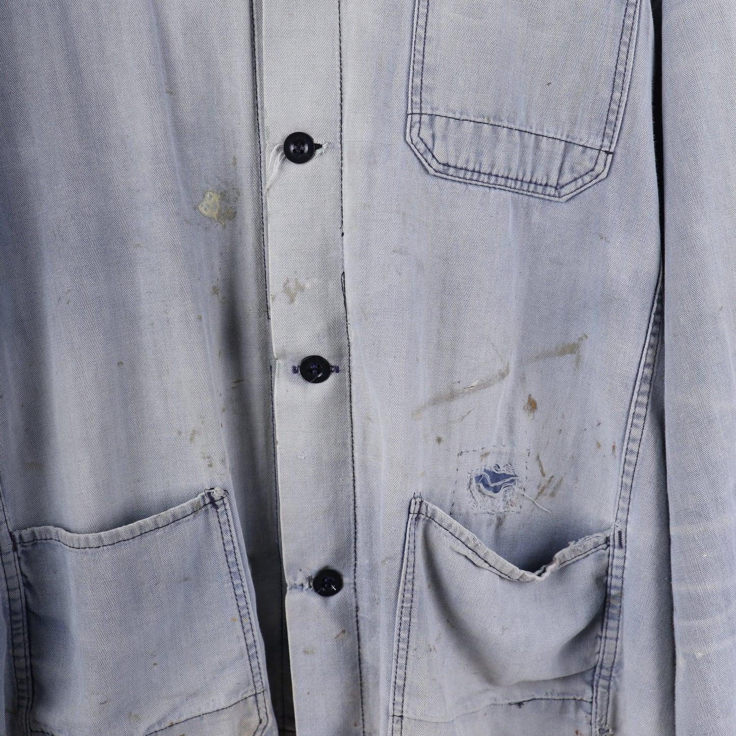 TRUE VINTAGE FADED BLUE FRENCH CHORE JACKET