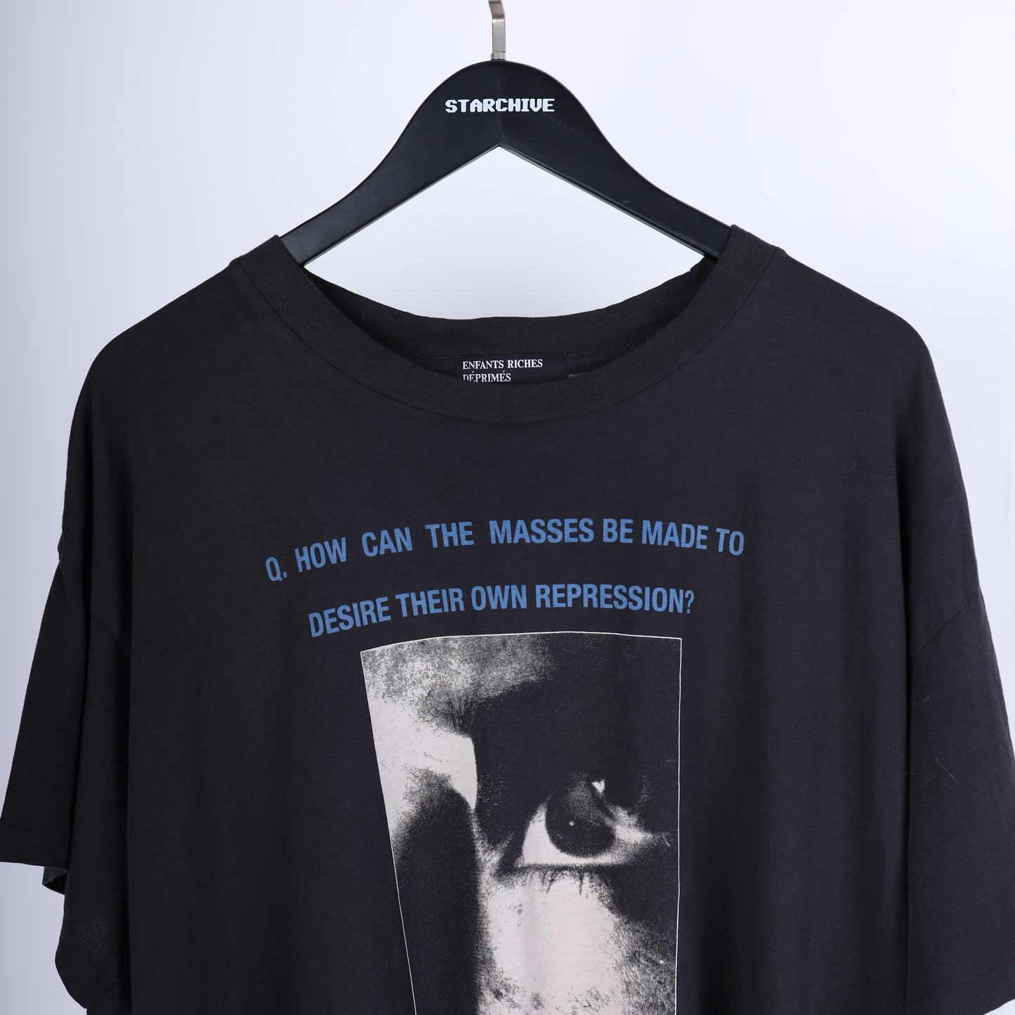 ERD QUIET EYES T-SHIRT SS24