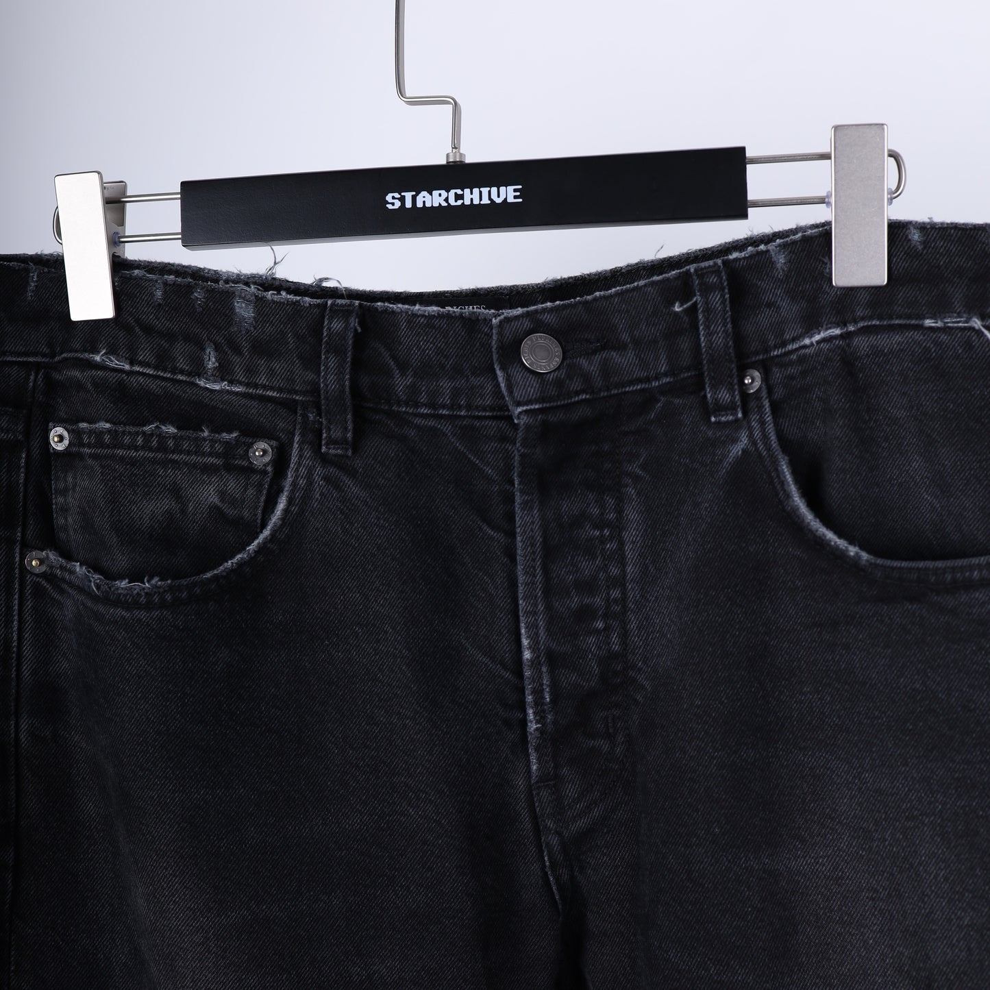ERD BLACK DENIM SZ 32