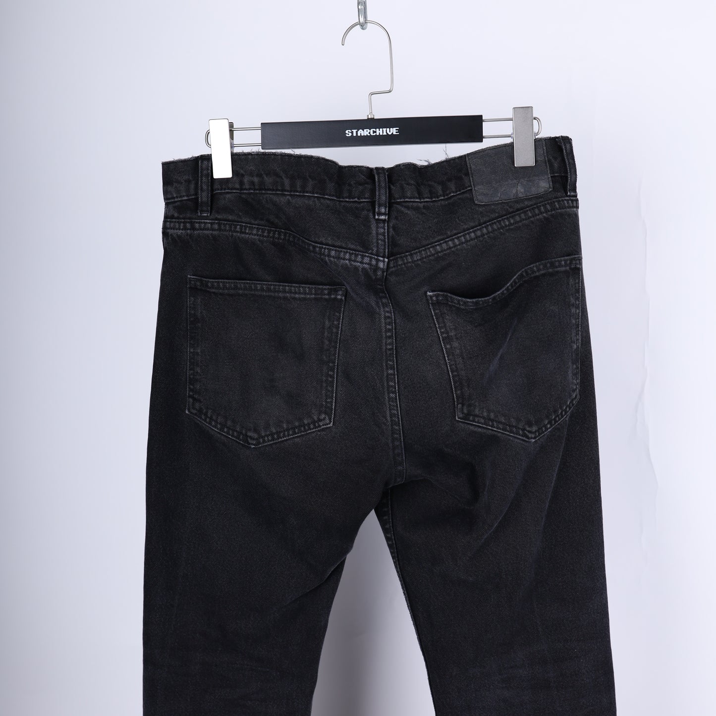 ERD BLACK DENIM SZ 32