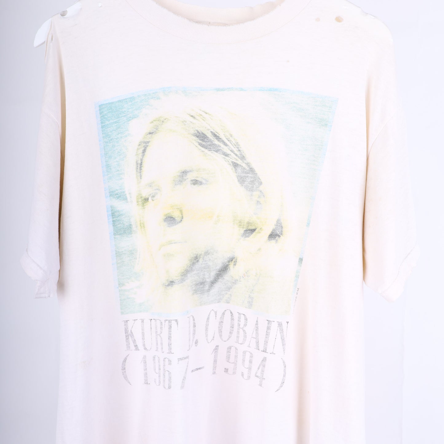 VINTAGE KURT KOBAIN MEMORIAL T-SHIRT THRASHED