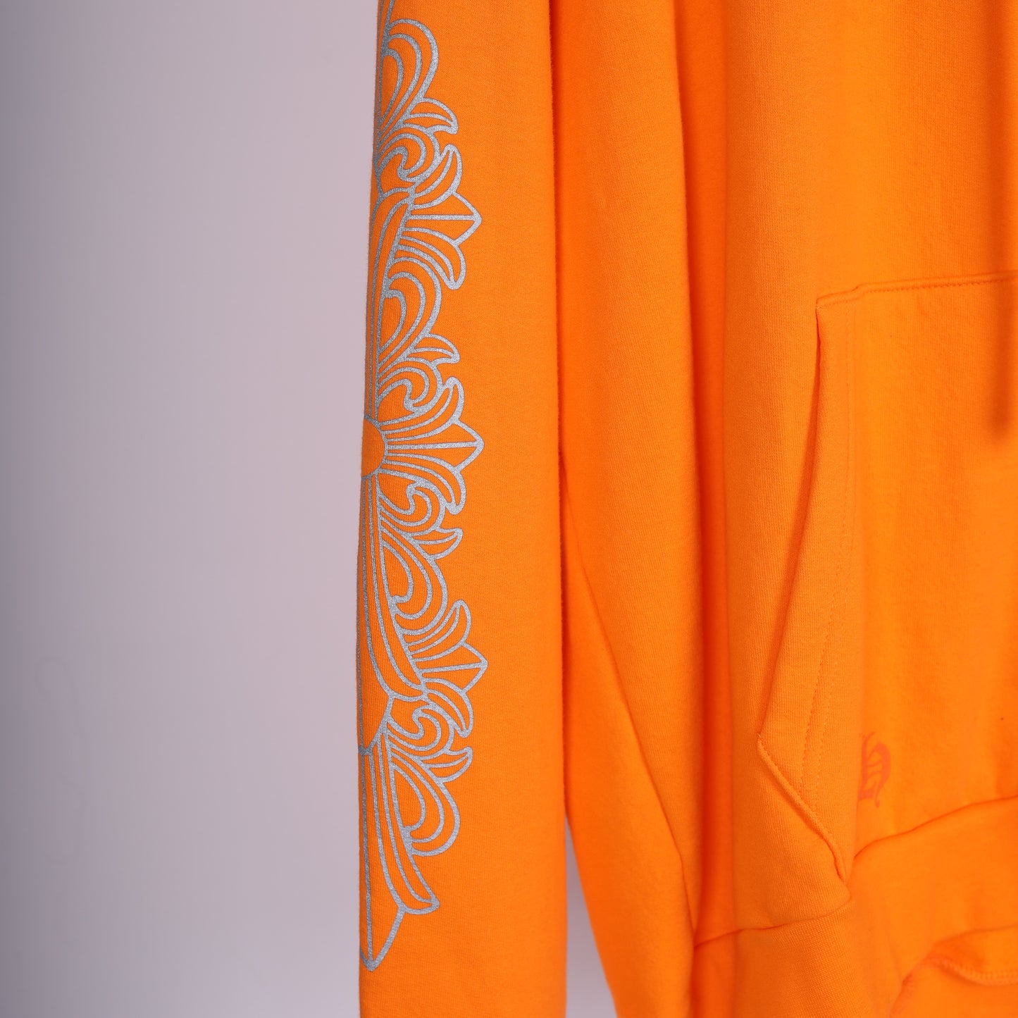 CHROME HEARTS ORANGE MIAMI MUSIC WEEK EXCLUSIVE HORSESHOE HOODIE