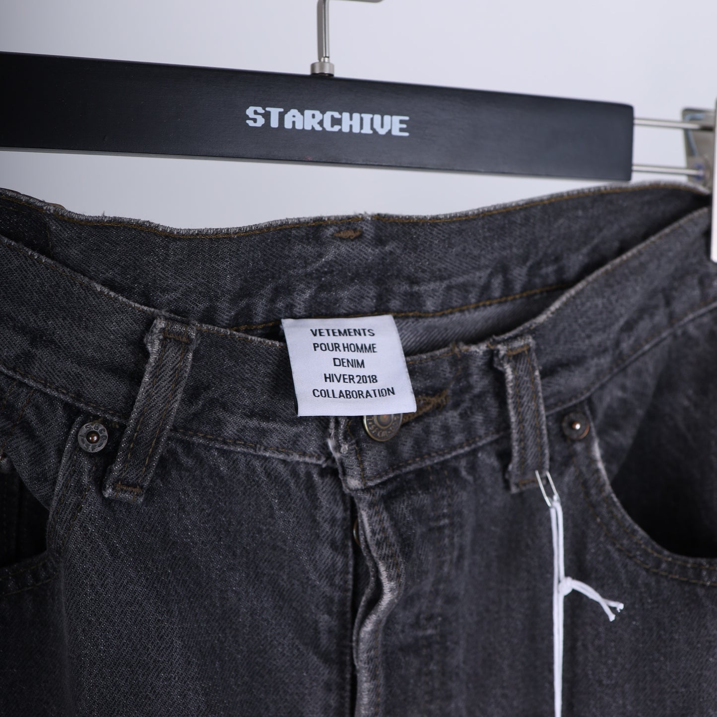 Vetements LEVIS SZ 32