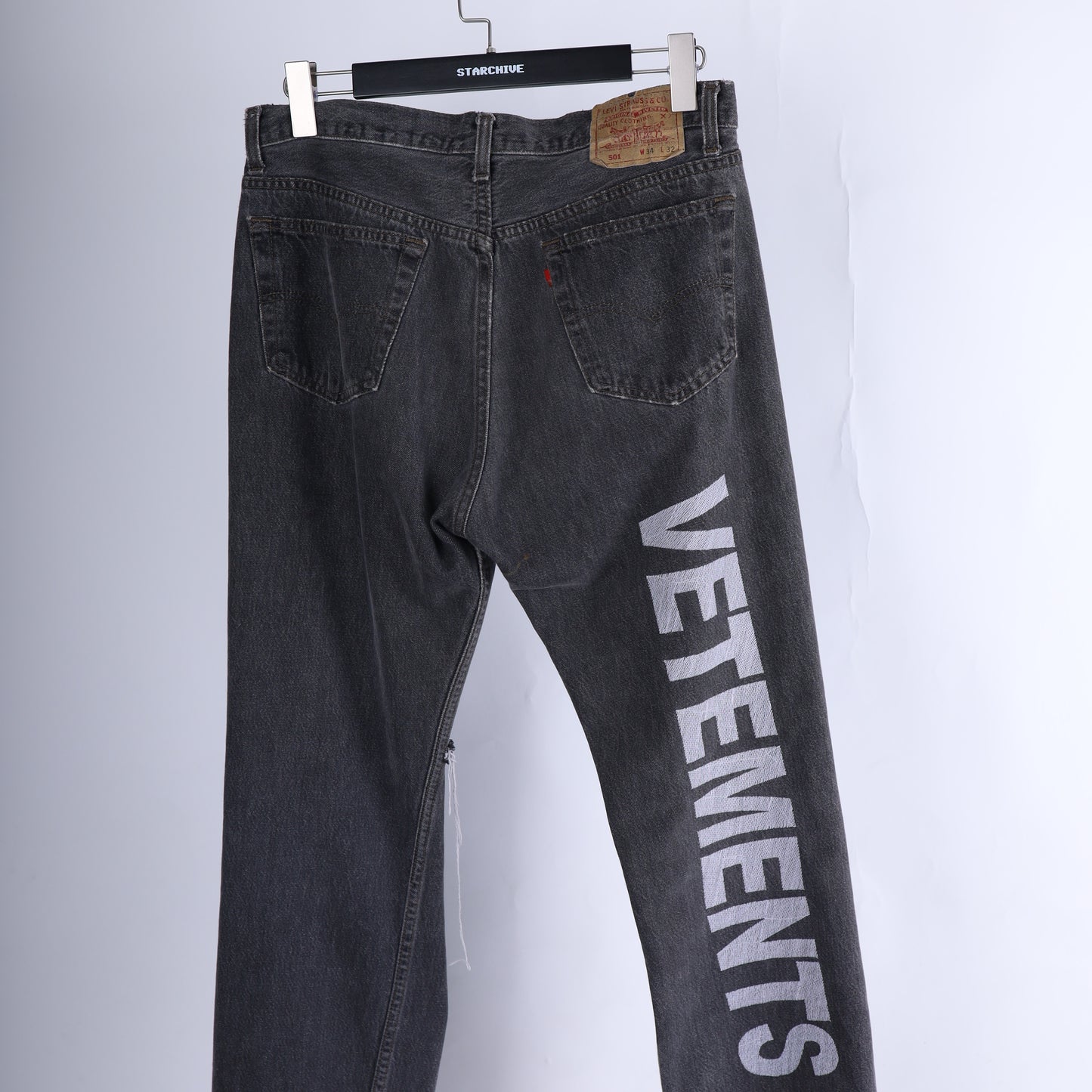 Vetements LEVIS SZ 32