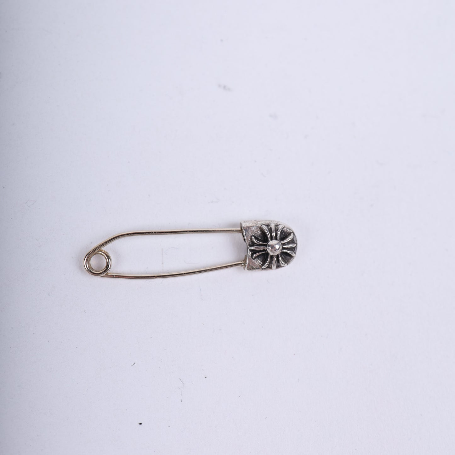 CHROME HEARTS SAFETY PIN