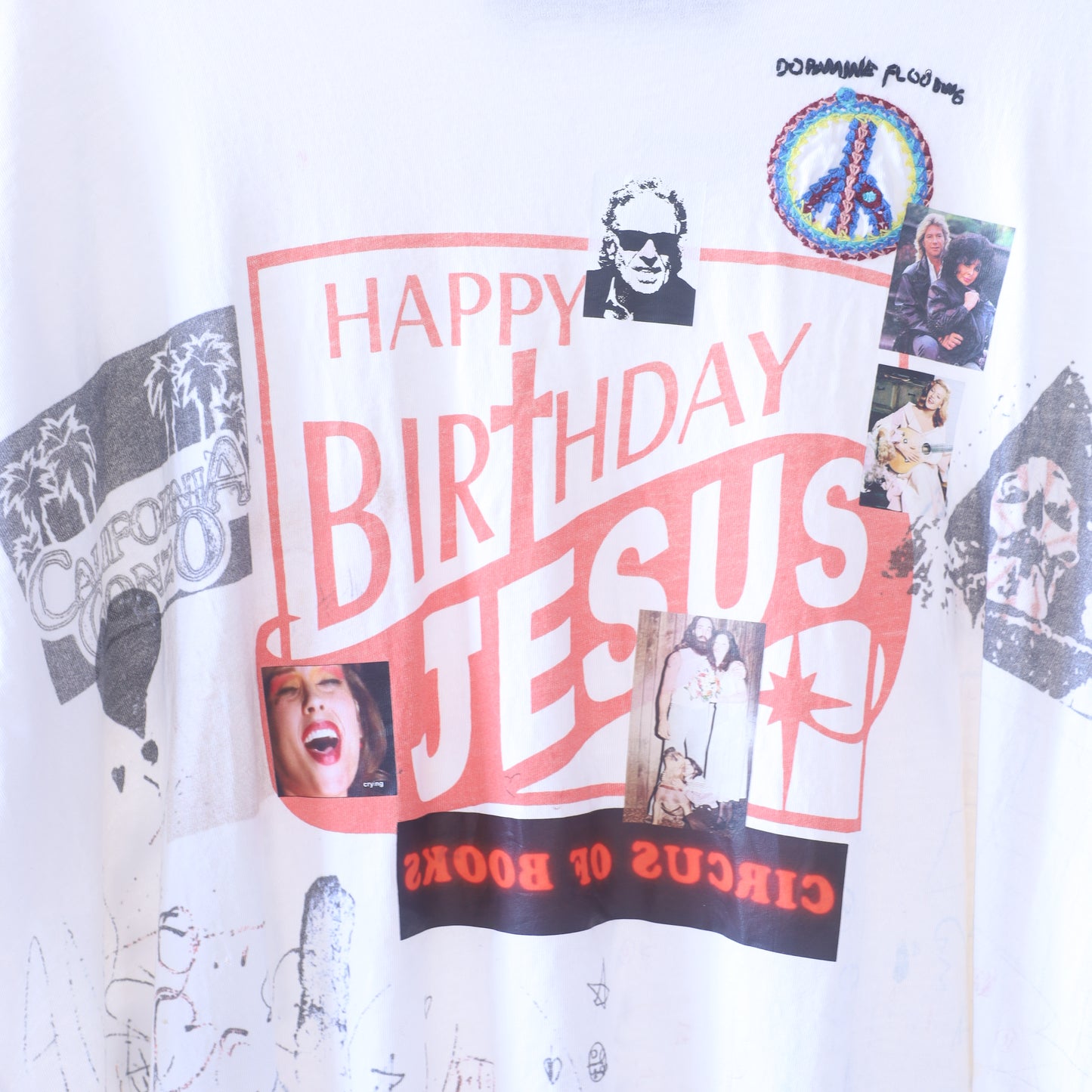 PALY JESUS LOVES YOU T-SHIRT