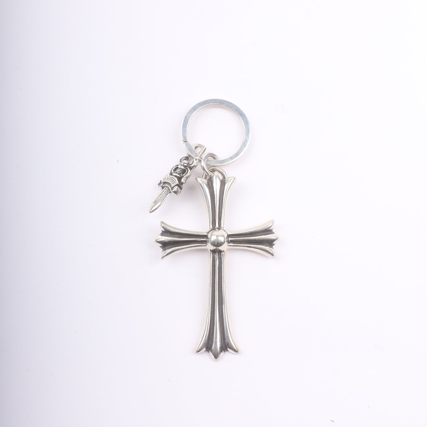 CHROME HEARTS LARGE CROSS + DAGGER KEY RING