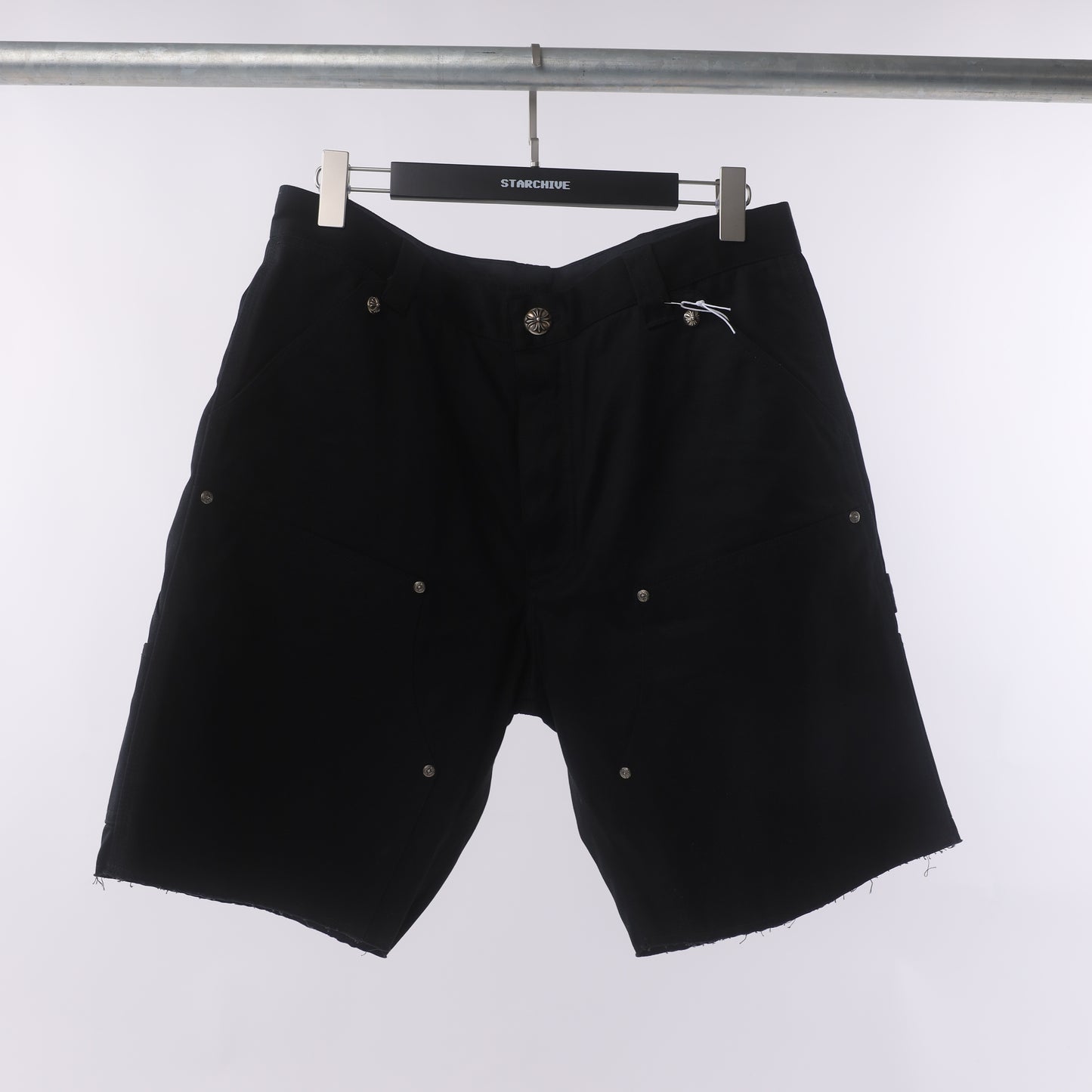 CHROME HEARTS BLACK CARPENTER SHORTS 36
