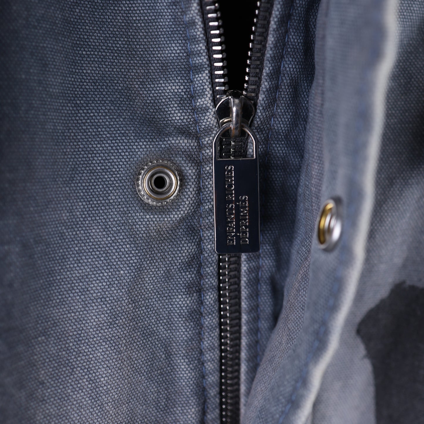 ERD GREY SCREENPRINTED PARKA