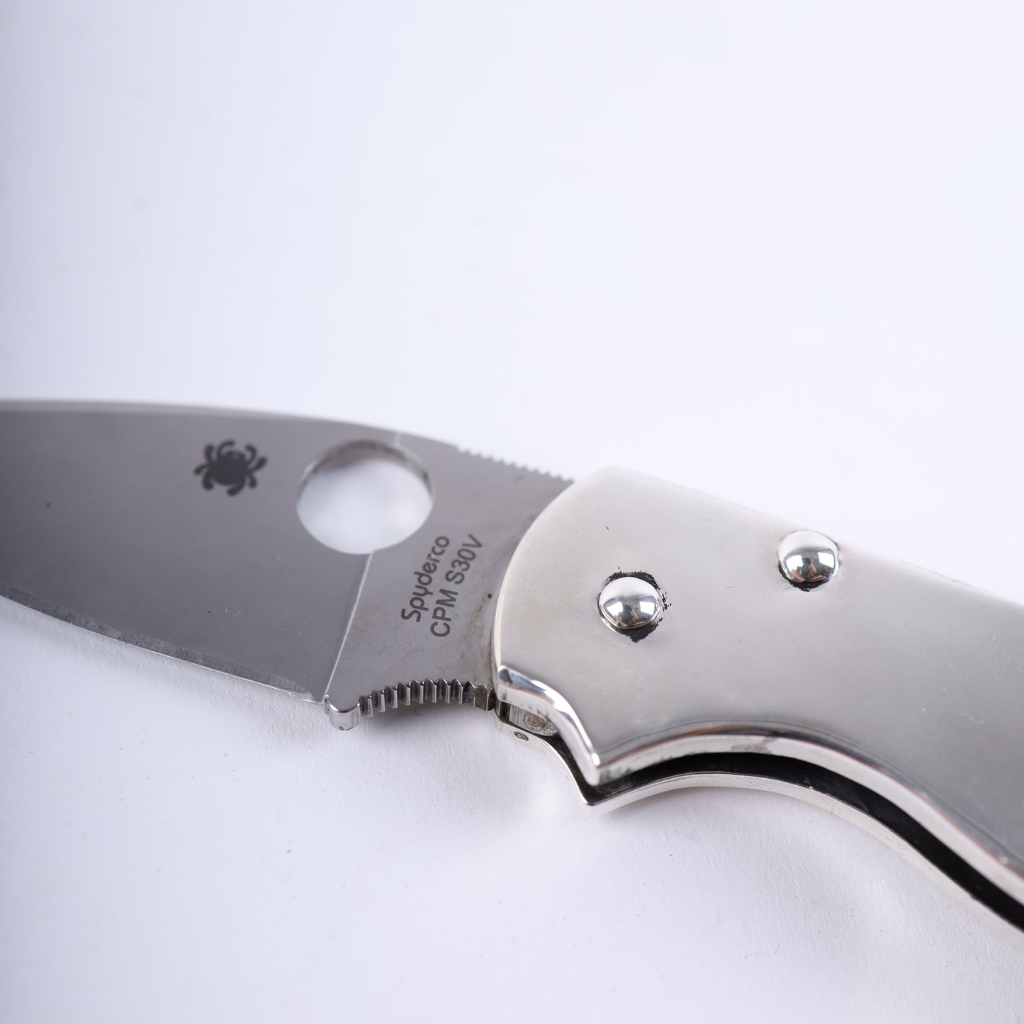 CHROME HEARTS SPYDERCO KNIFE