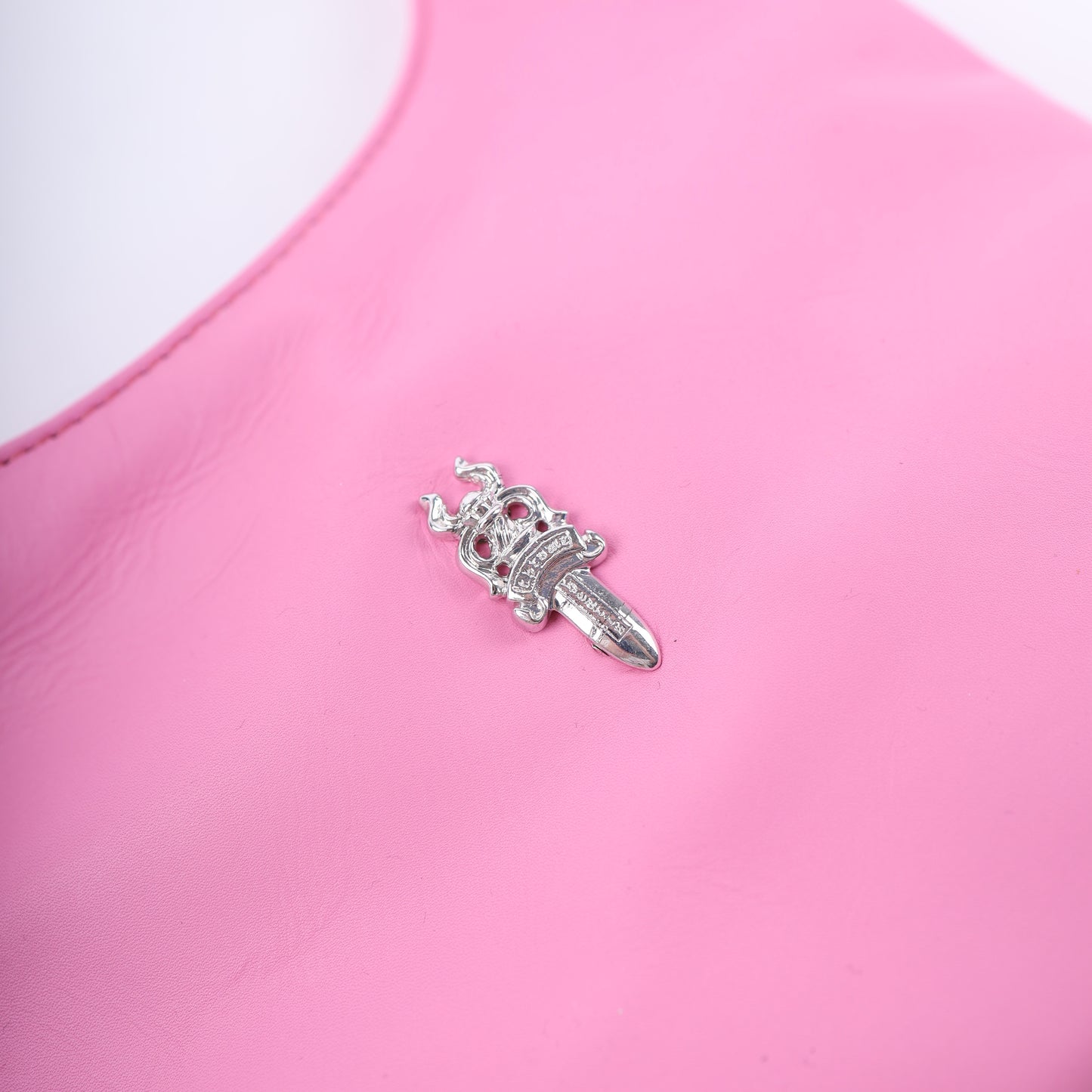 CHROME HEARTS VIV BAG PINK
