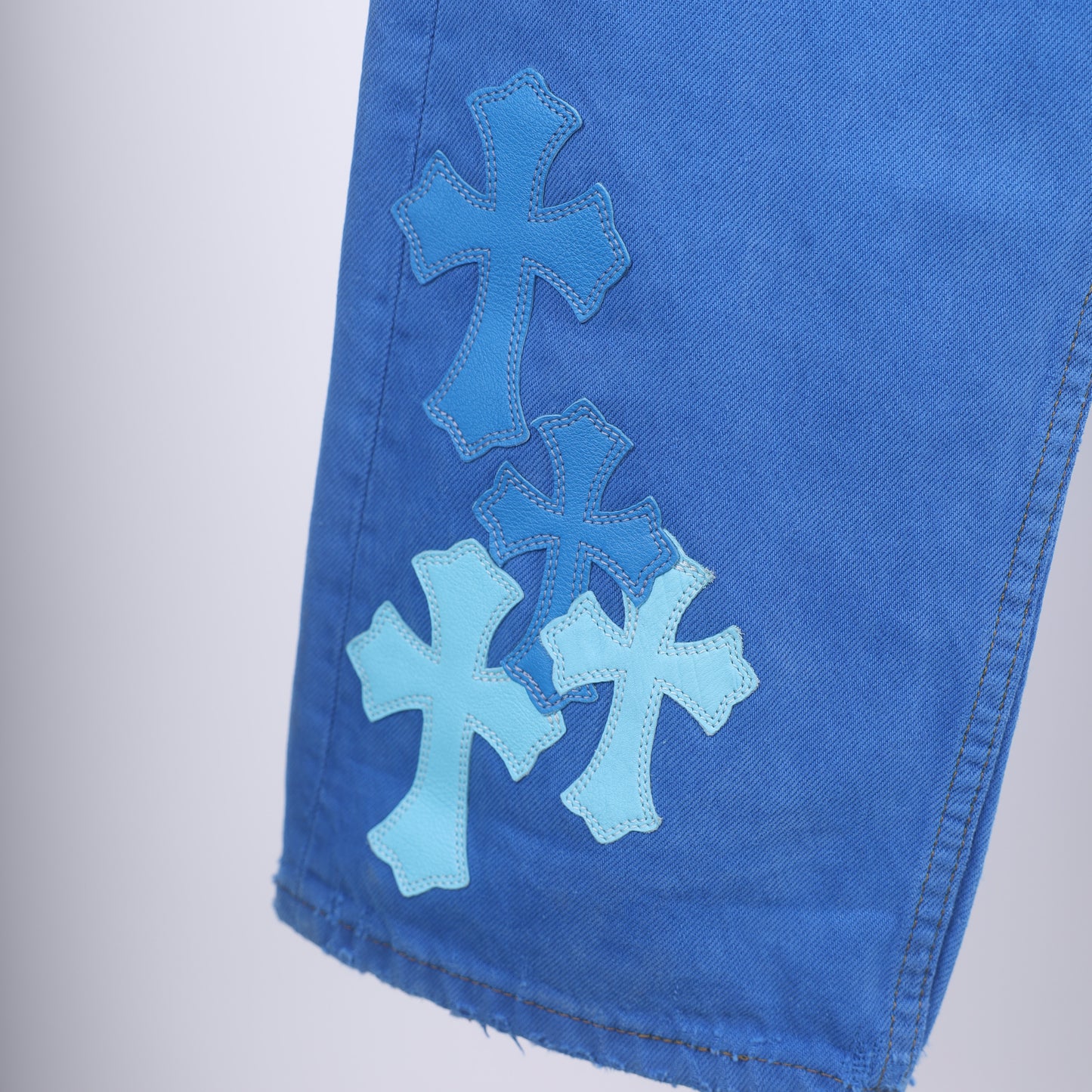 BLUE ON BLUE CROSS PATCH LEVI'S DENIM