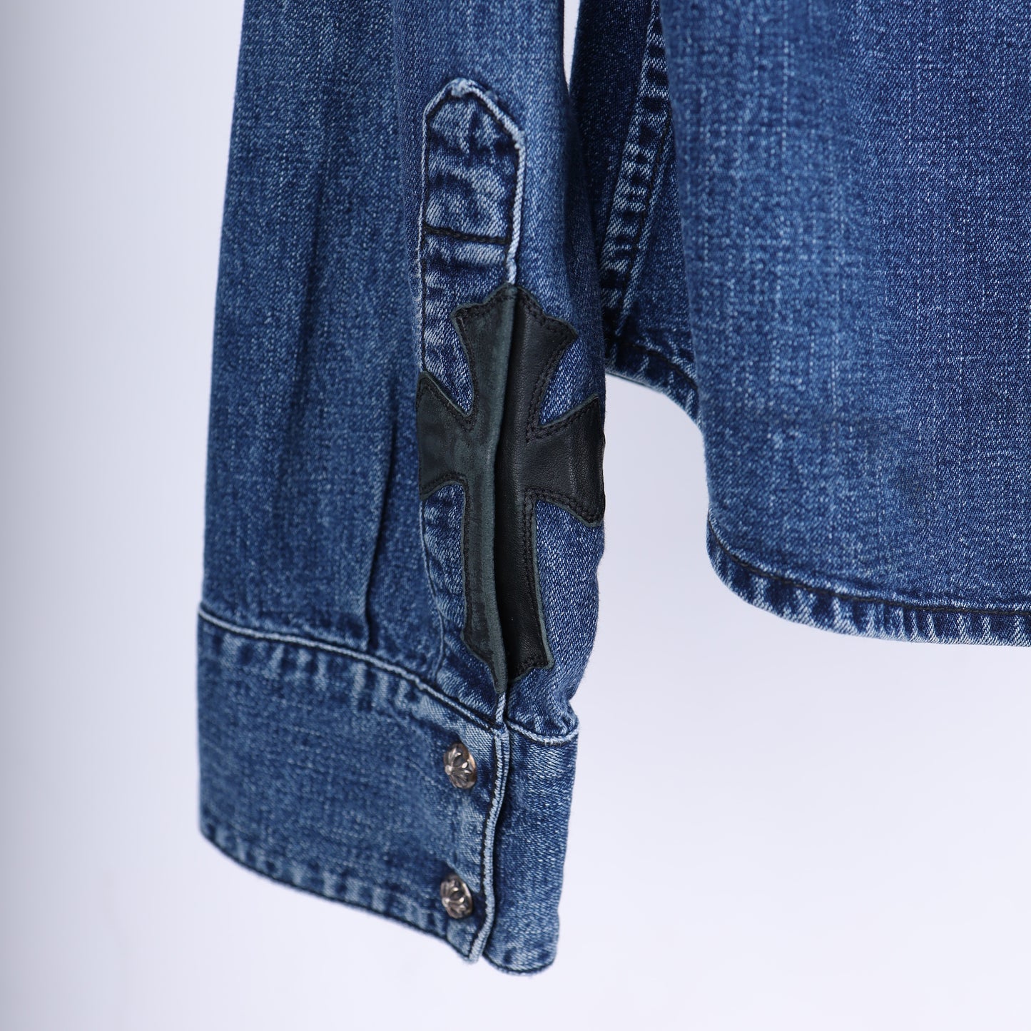 CHROME HEARTS CROSS PATCH SLEEVE DENIM SHIRT