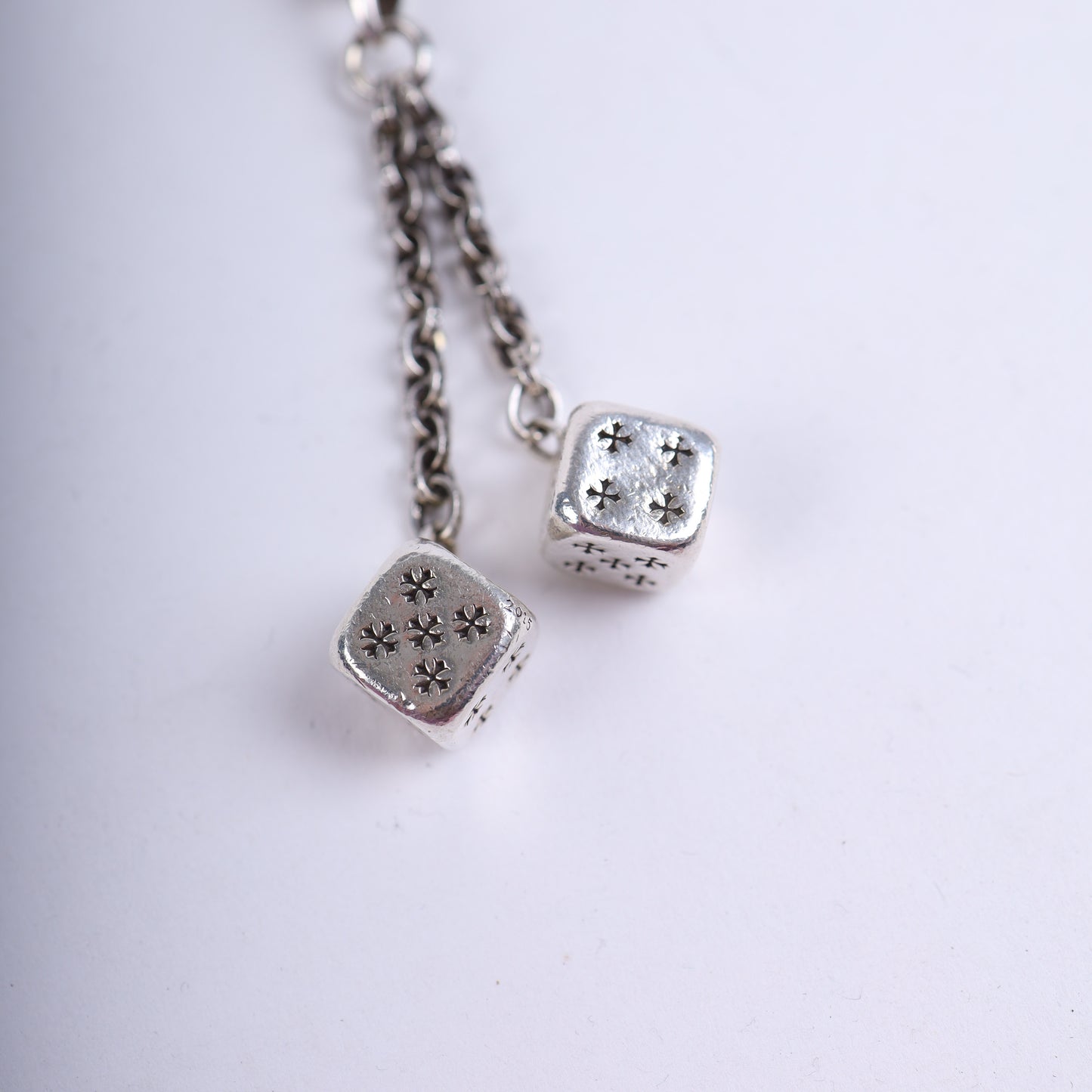 LOBSTER CLASP DICE KEYCHAIN