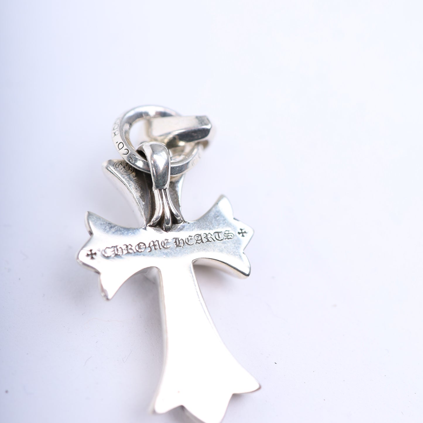 CH HEART CROSS PENDANT
