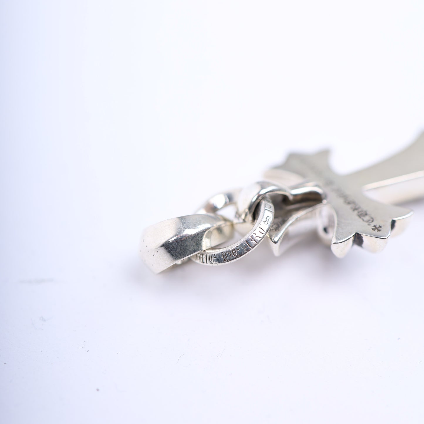 CH HEART CROSS PENDANT
