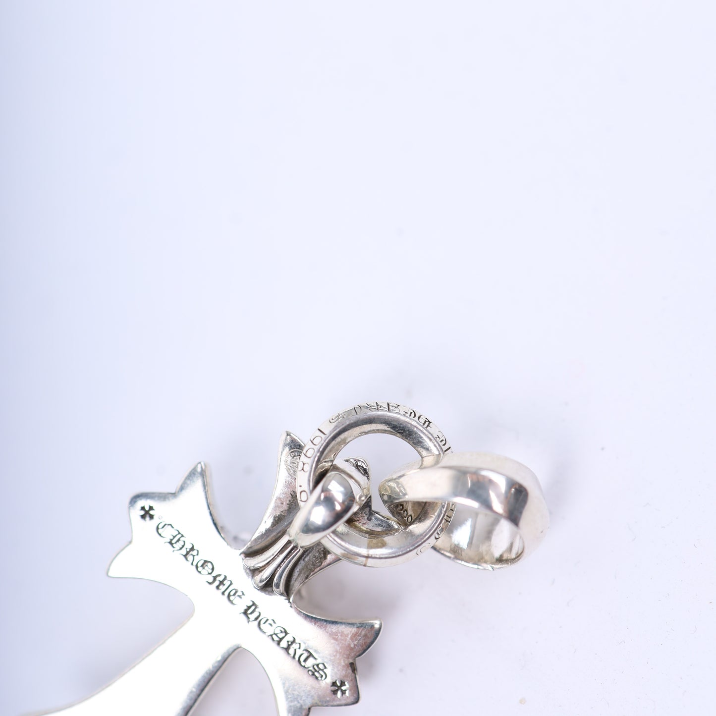 CH HEART CROSS PENDANT