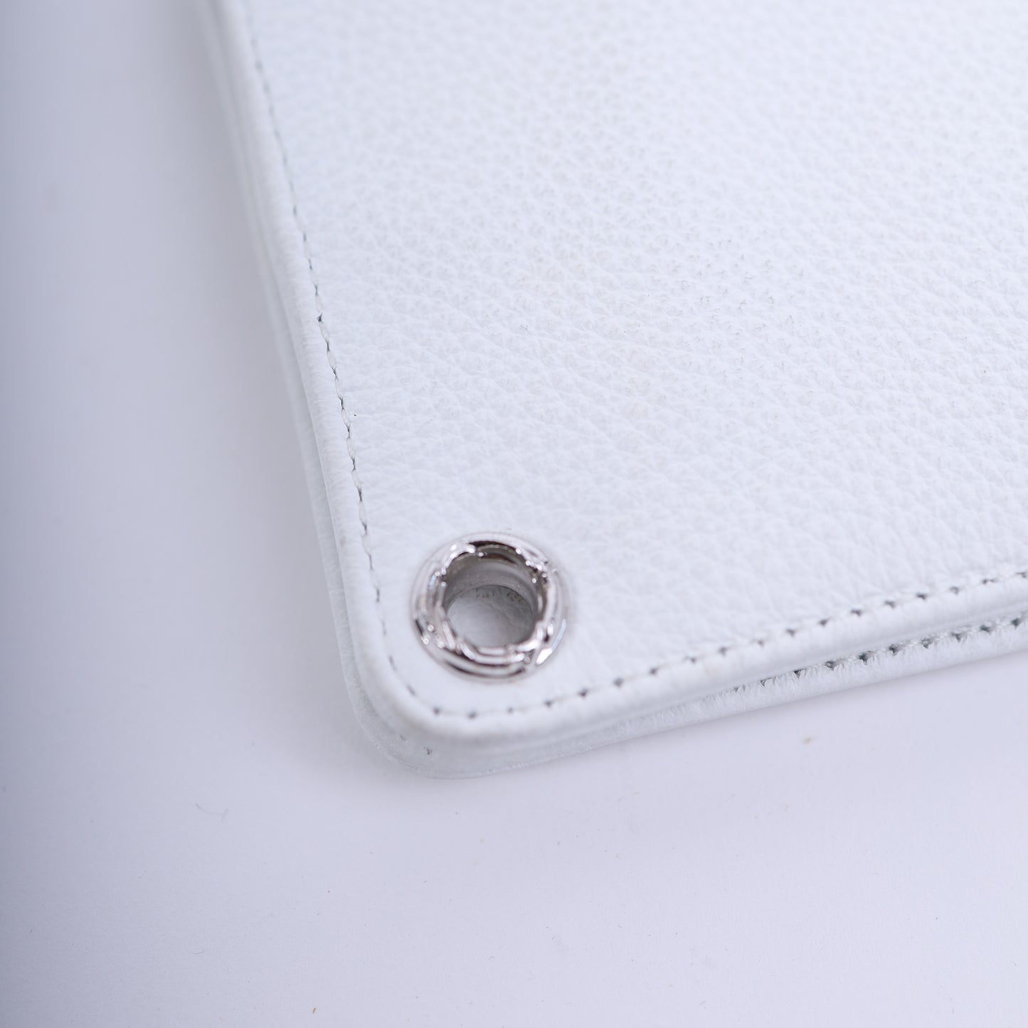 WHITE CHROME HEARTS BIFOLD HEART WALLET RHODIUM PLATED