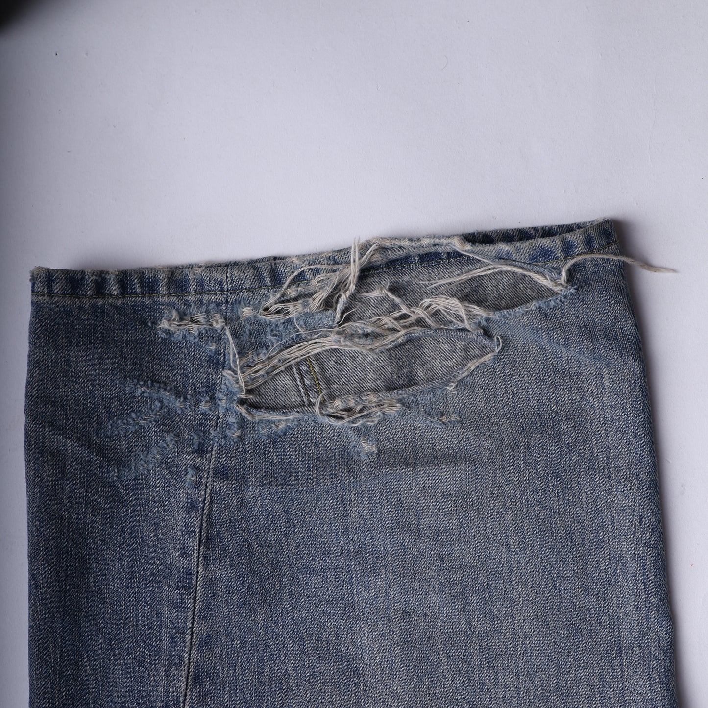 BAGGY BLUE DENIM