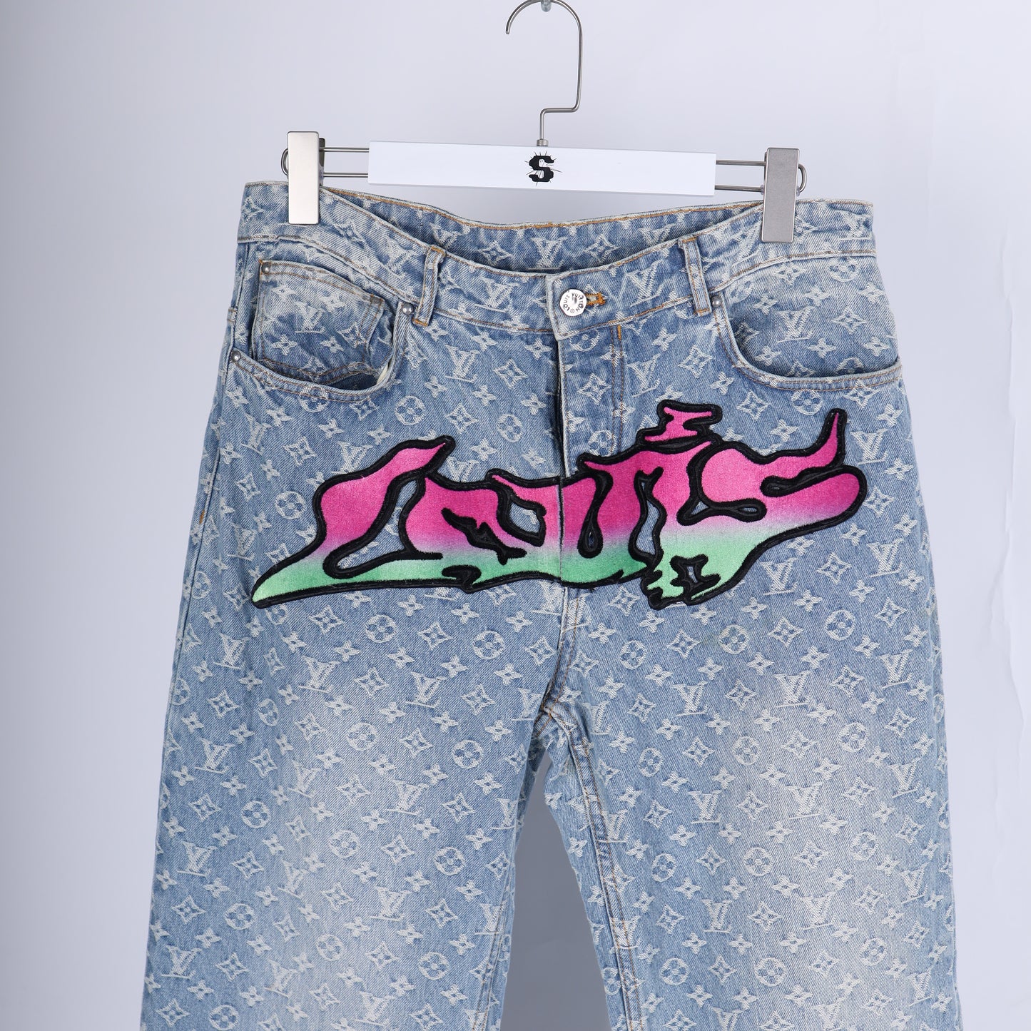 LOUIS VUITTON GRAFFITI DENIM SZ 33