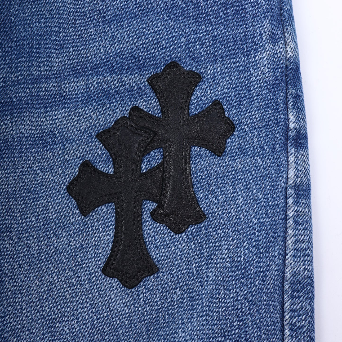 DARK WASH 517 CROSS PATCH LEVI'S DENIM