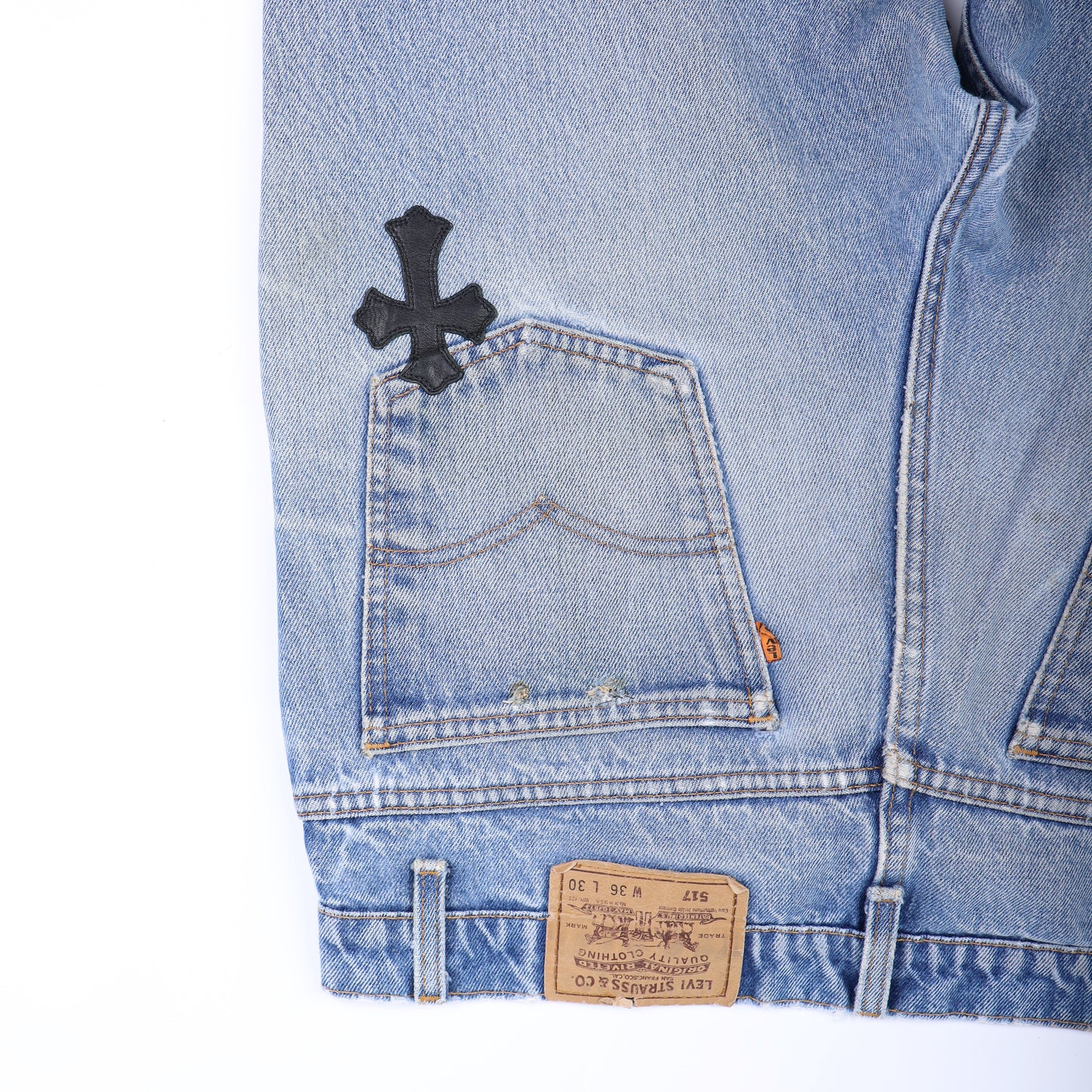 LIGHT WASH CROSS PATCH LEVI'S DENIM