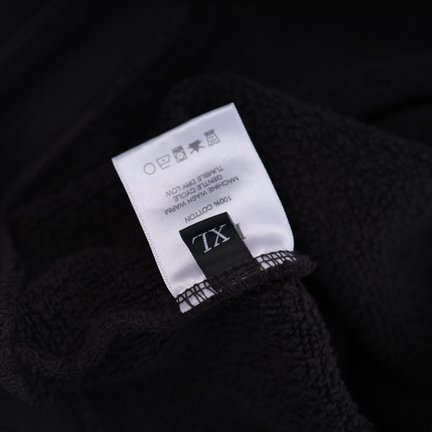 BAD SCHOOL GIRL CREWNECK SWEATER