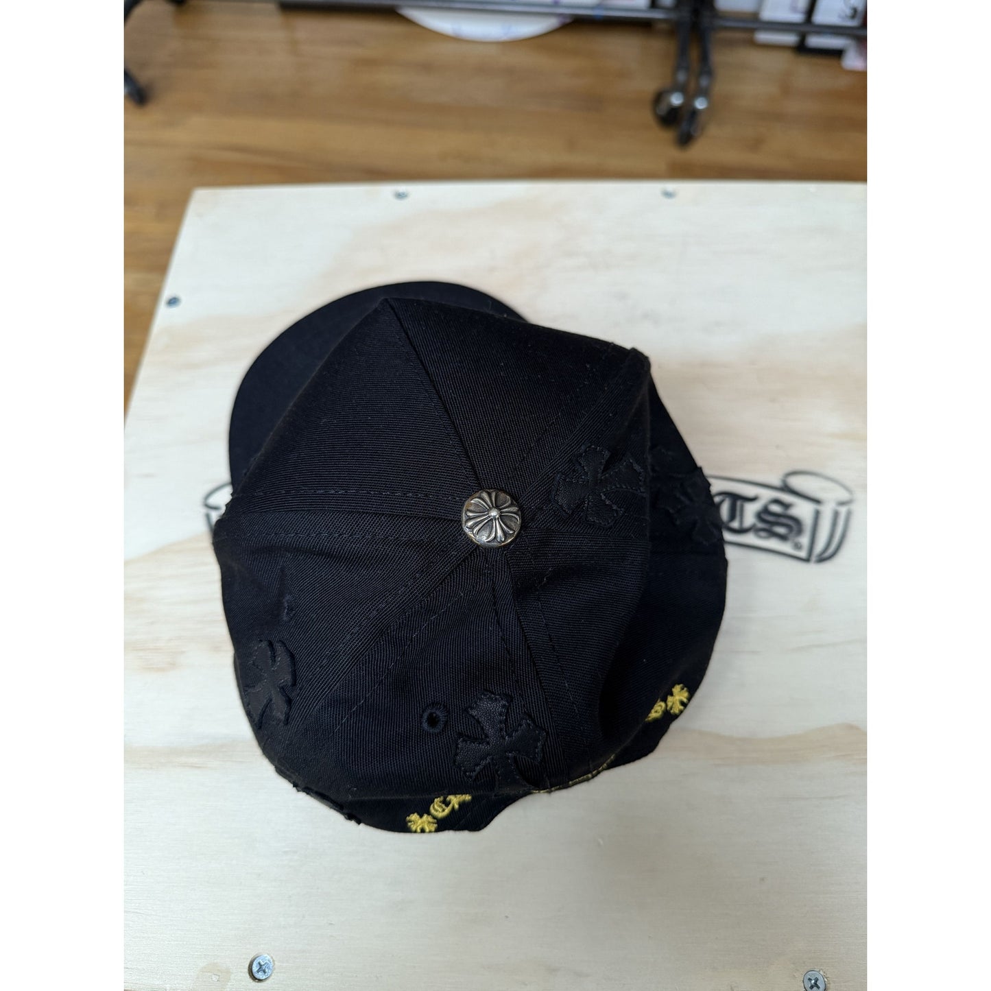 chrome hearts black and yellow patch hat